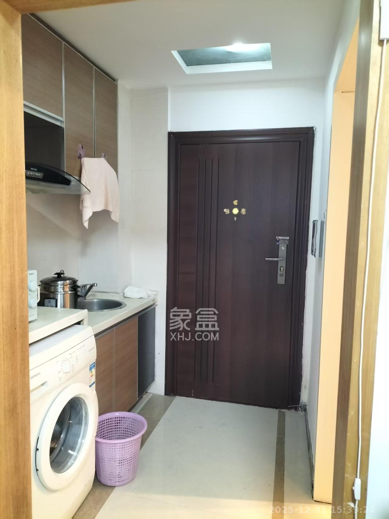 麓谷坐标   40.0㎡      1300.0元/月室内图