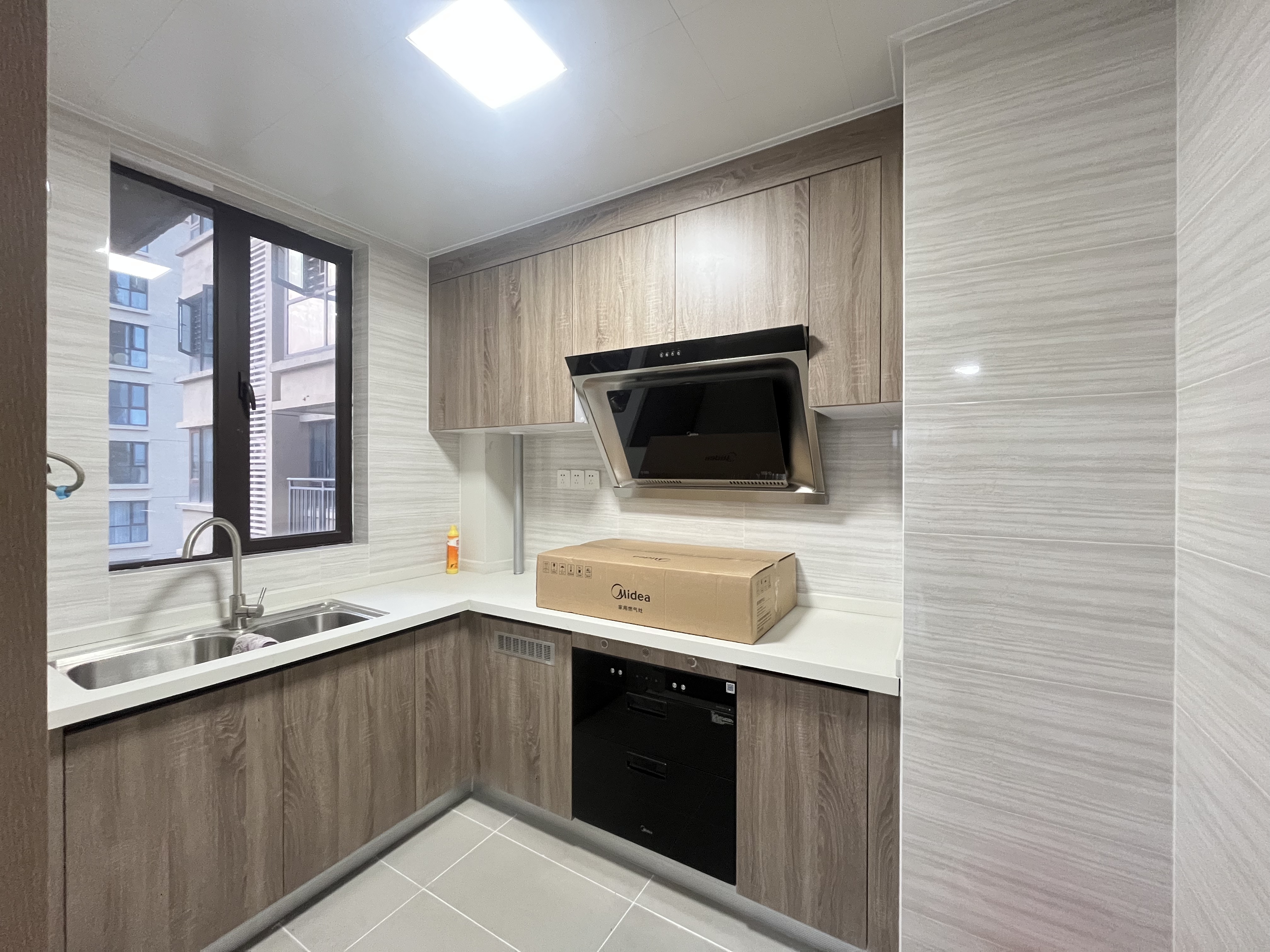 美的翰城  4室2厅2卫    109.0万室内图