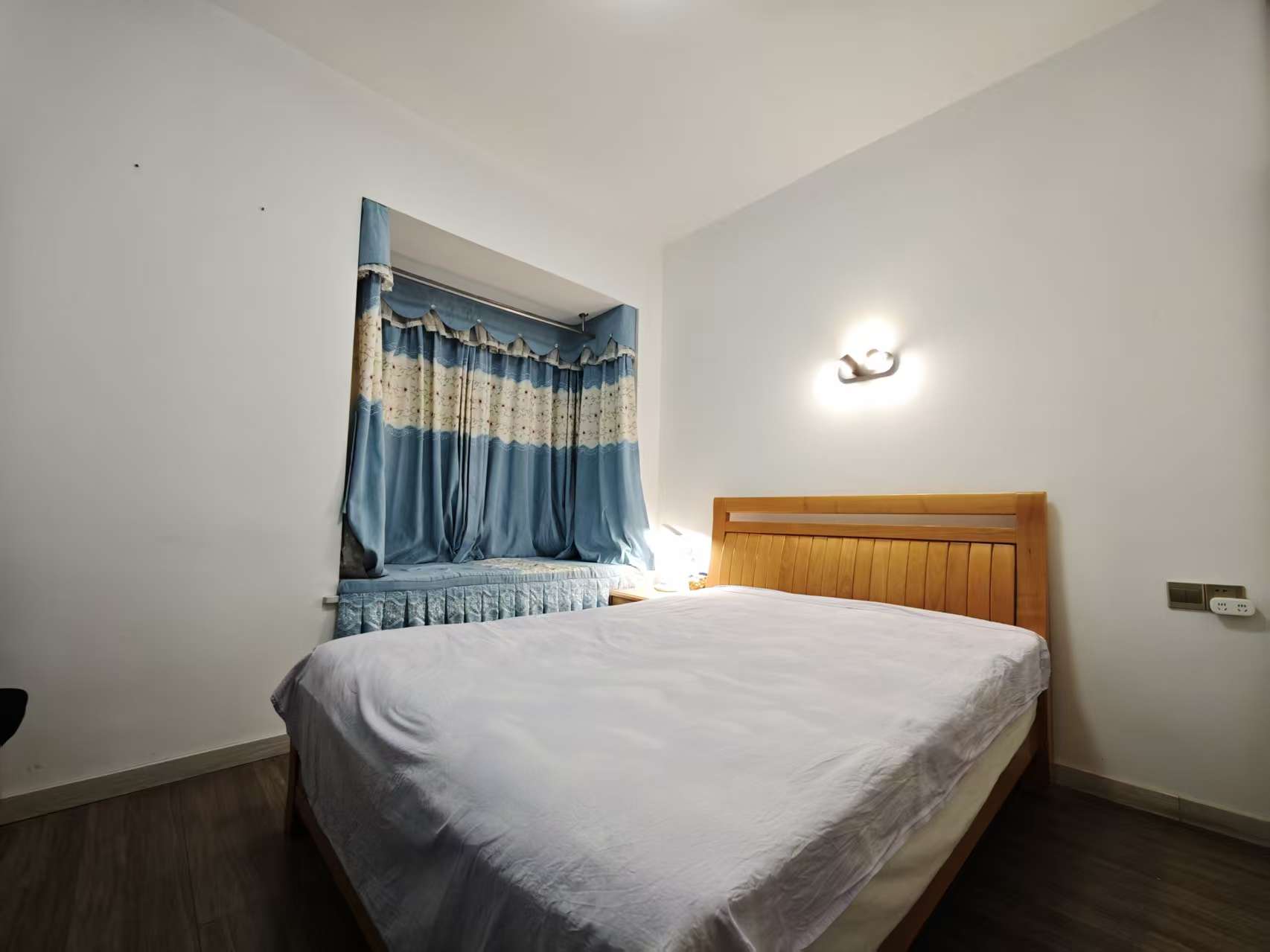 武广国际学苑  3室2厅1卫    80.0万室内图