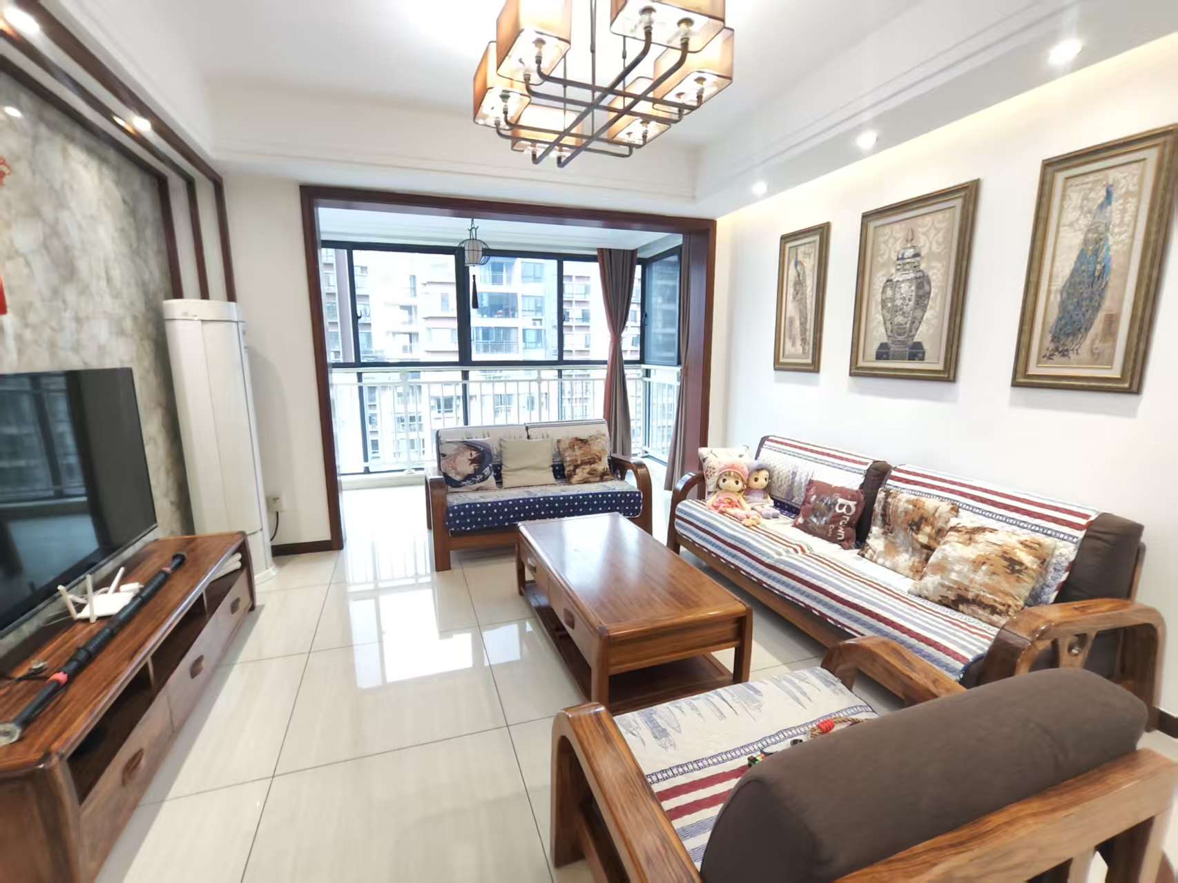 湘江名都  3室2厅1卫    75.0万室内图