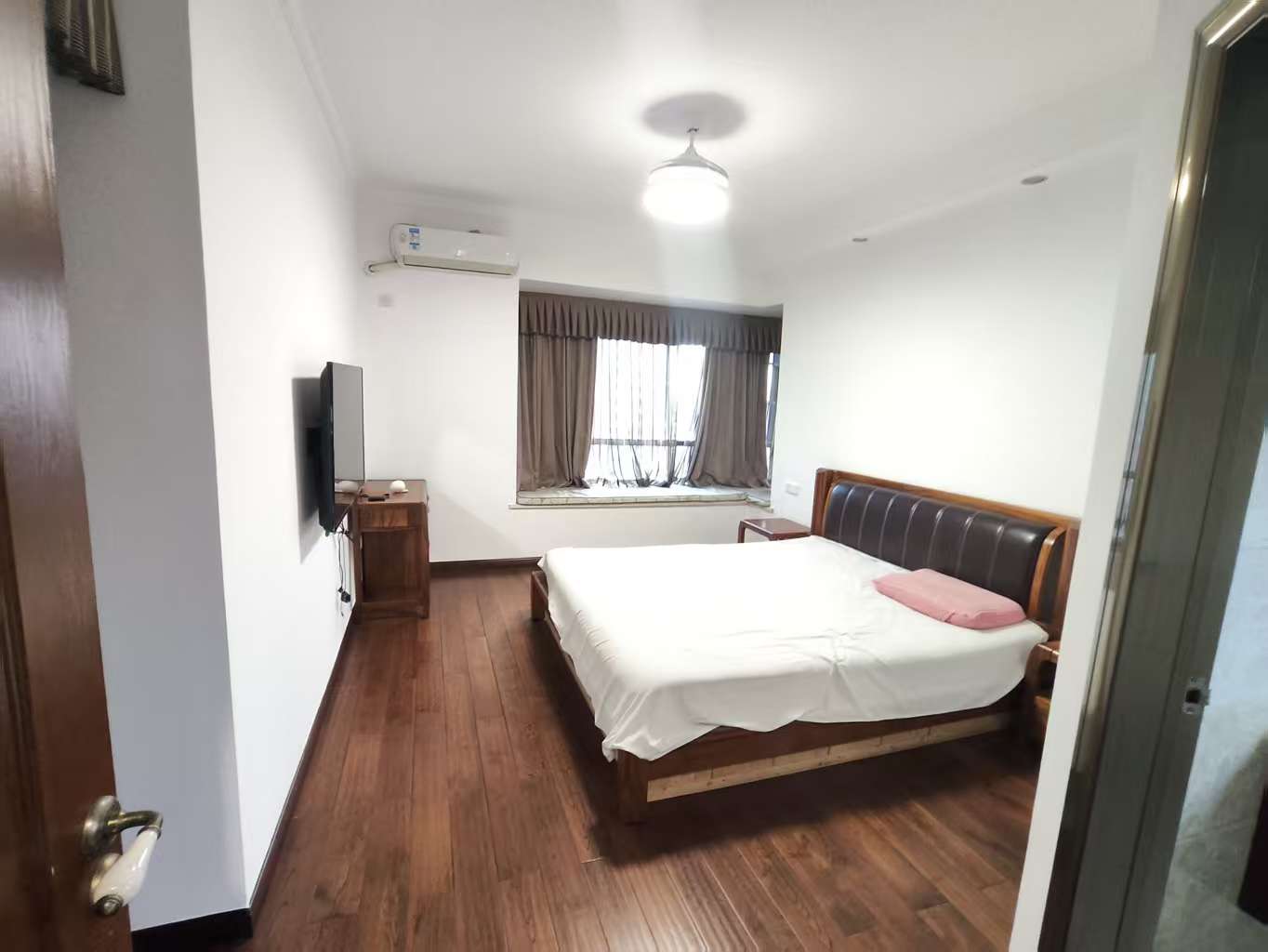 湘江名都  3室2厅1卫    75.0万室内图