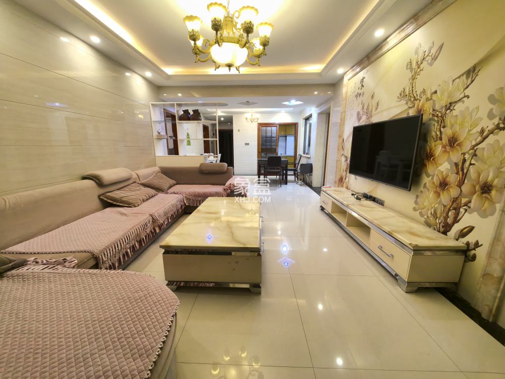 凯风珑城  3室2厅2卫    51.8万