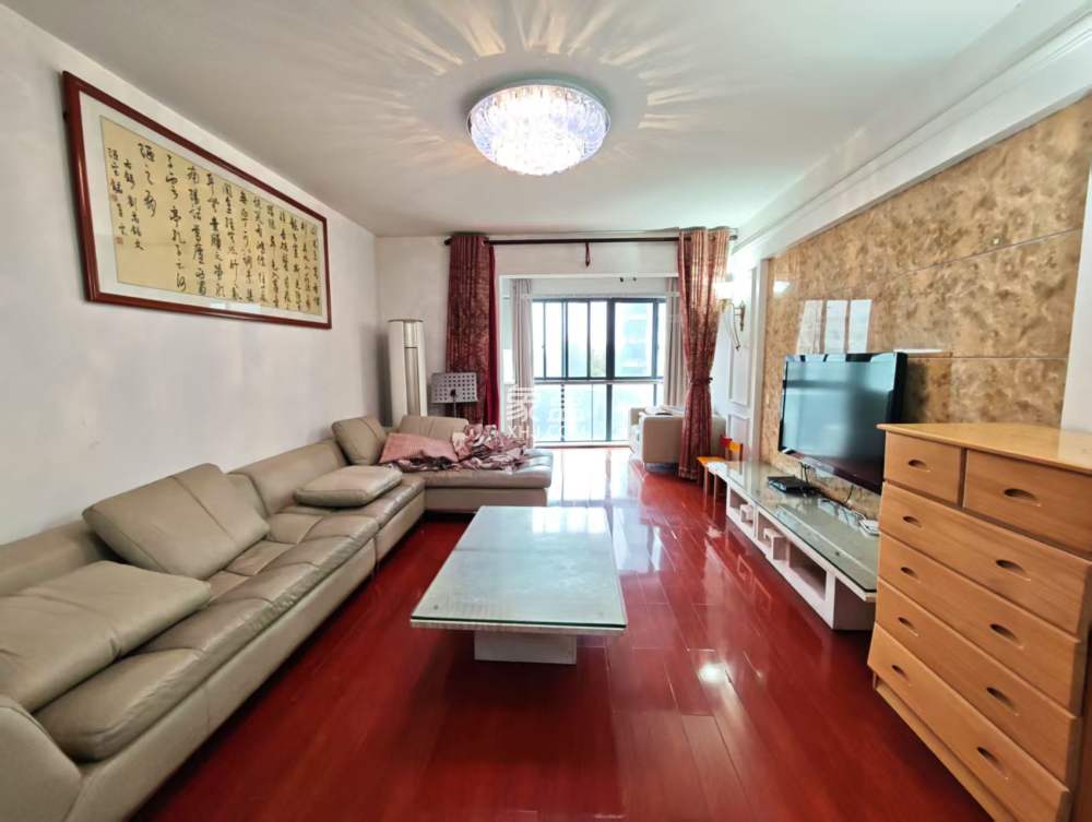 山水国际  3室2厅2卫    65.0万