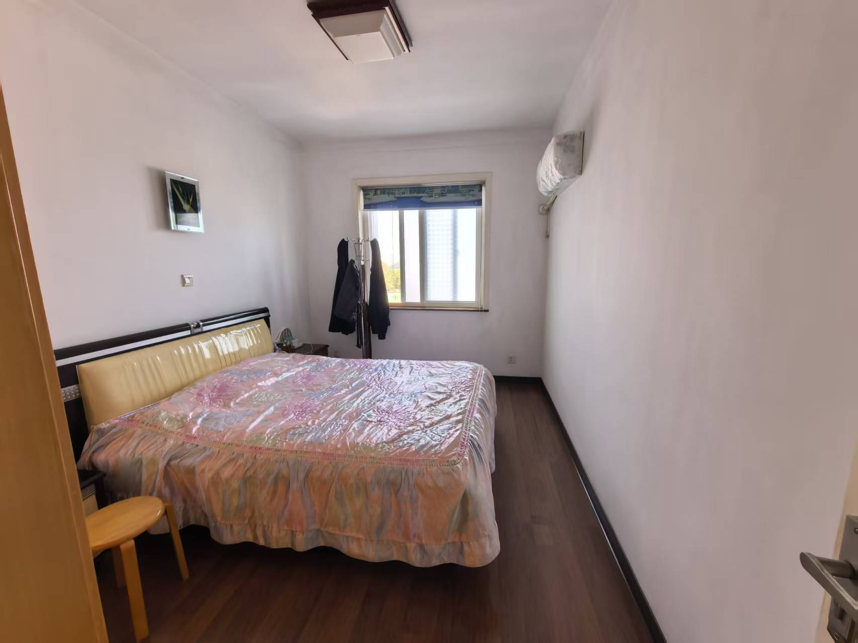 西苑小区  3室2厅2卫    45.0万室内图