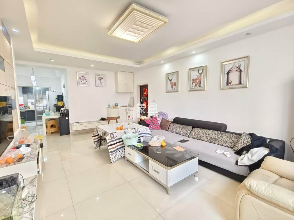 经仕小区  3室2厅3卫    36.8万