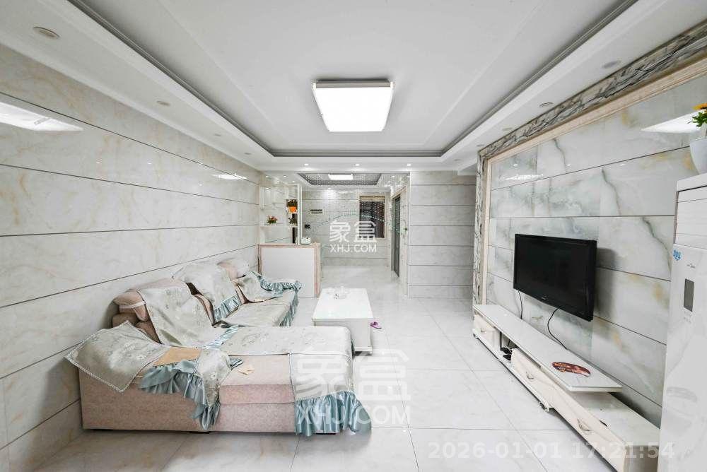 东城港  3室2厅2卫    3100.0元/月