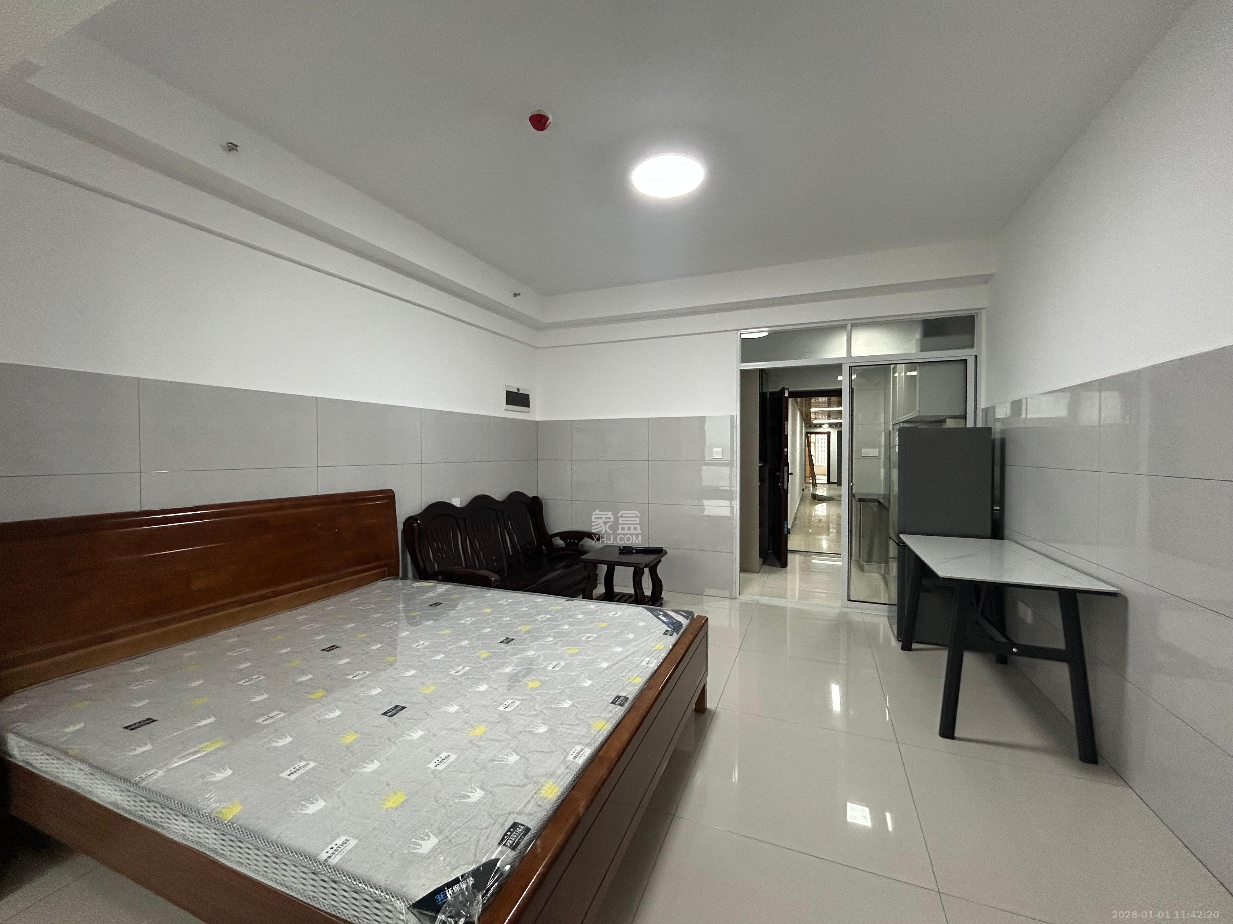 友兴家园  1室0厅1卫    1400.0元/月