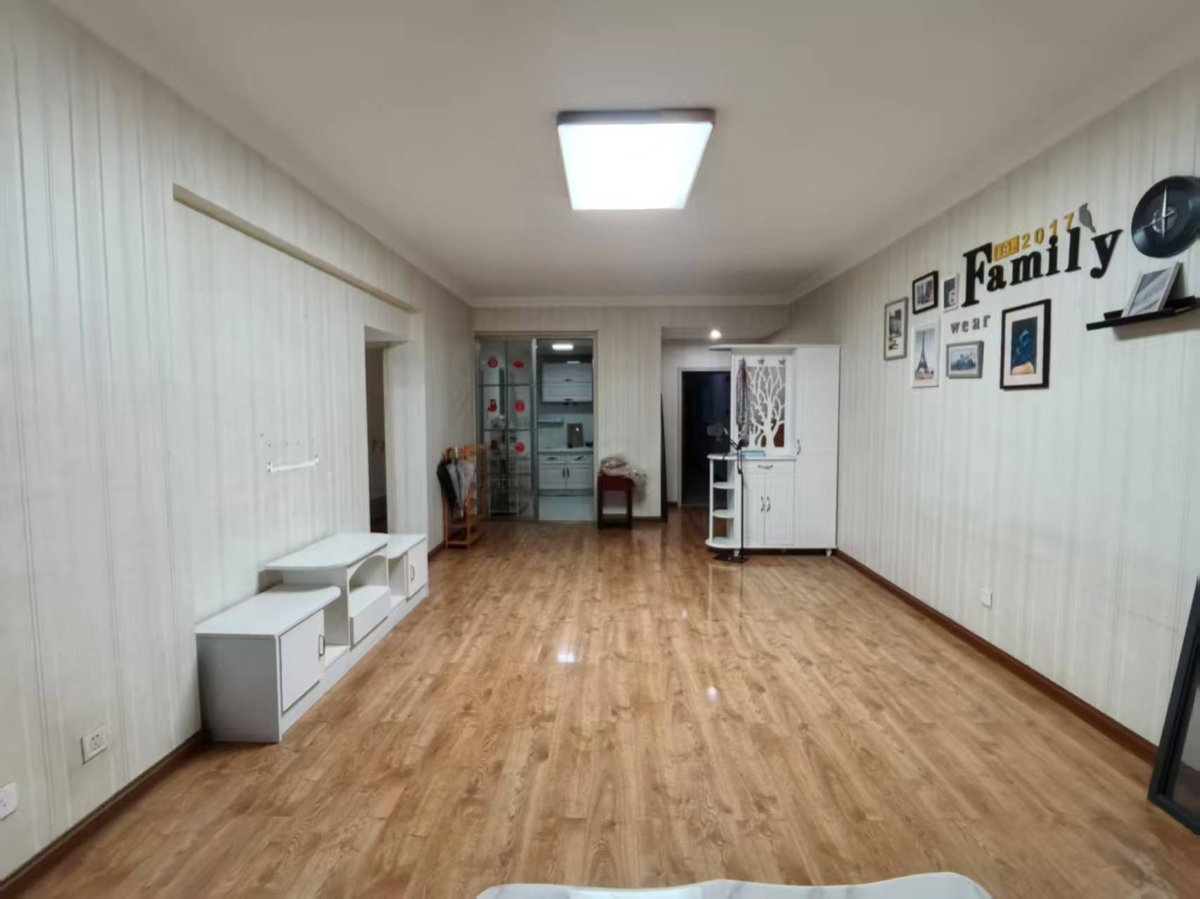 鑫成君泰  2室2厅1卫    45.0万