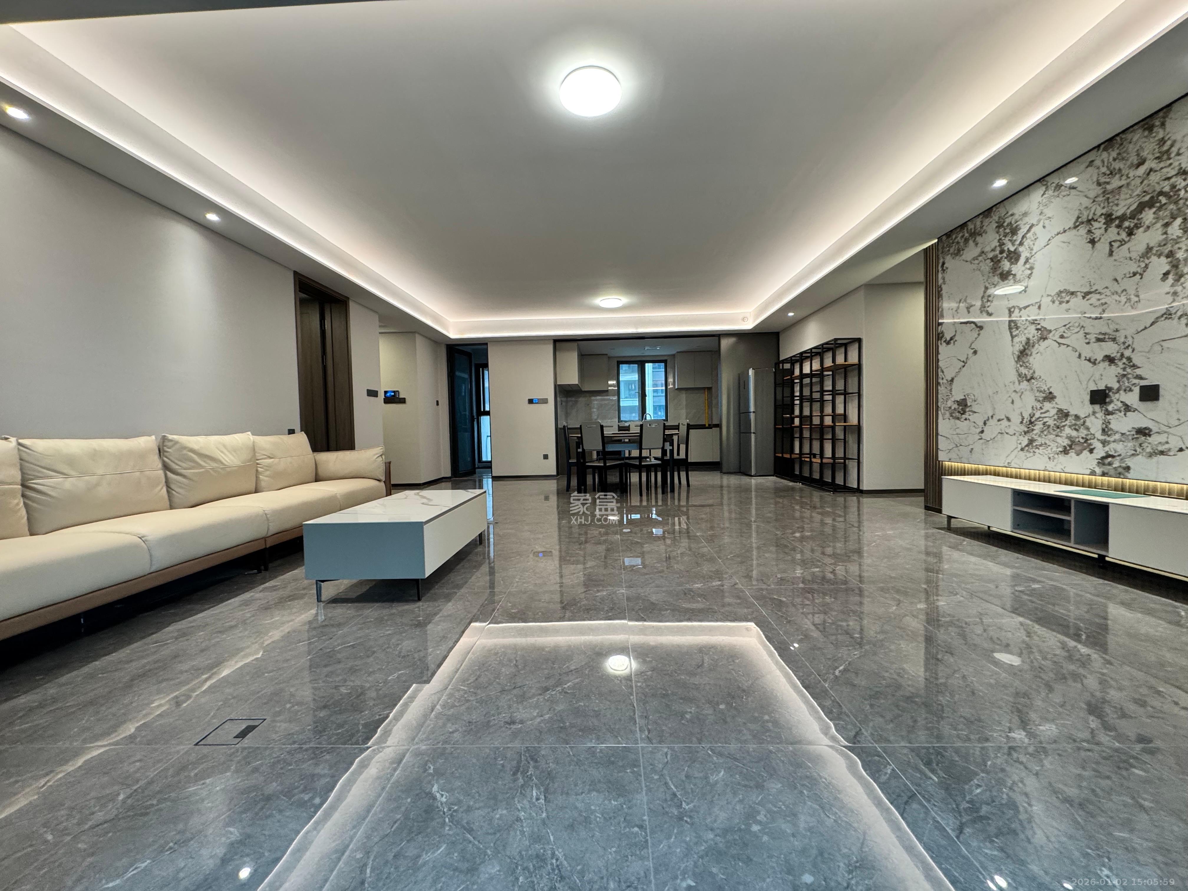 龙湖天璞  4室2厅2卫    6000.0元/月