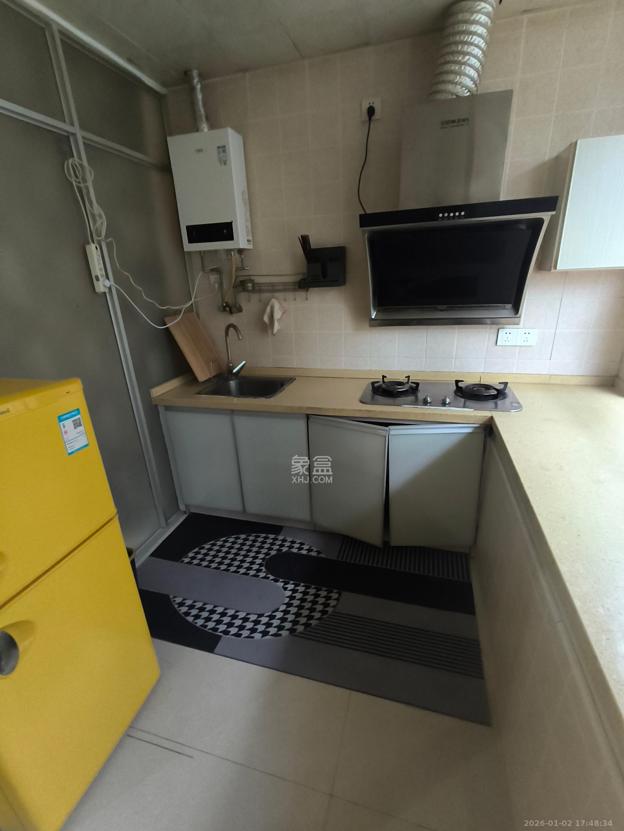 soho鸟巢  1室1厅1卫    1000.0元/月