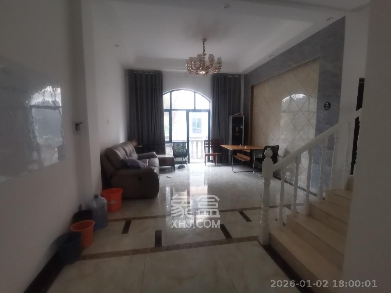 御邦  5室2厅3卫    8000.0元/月