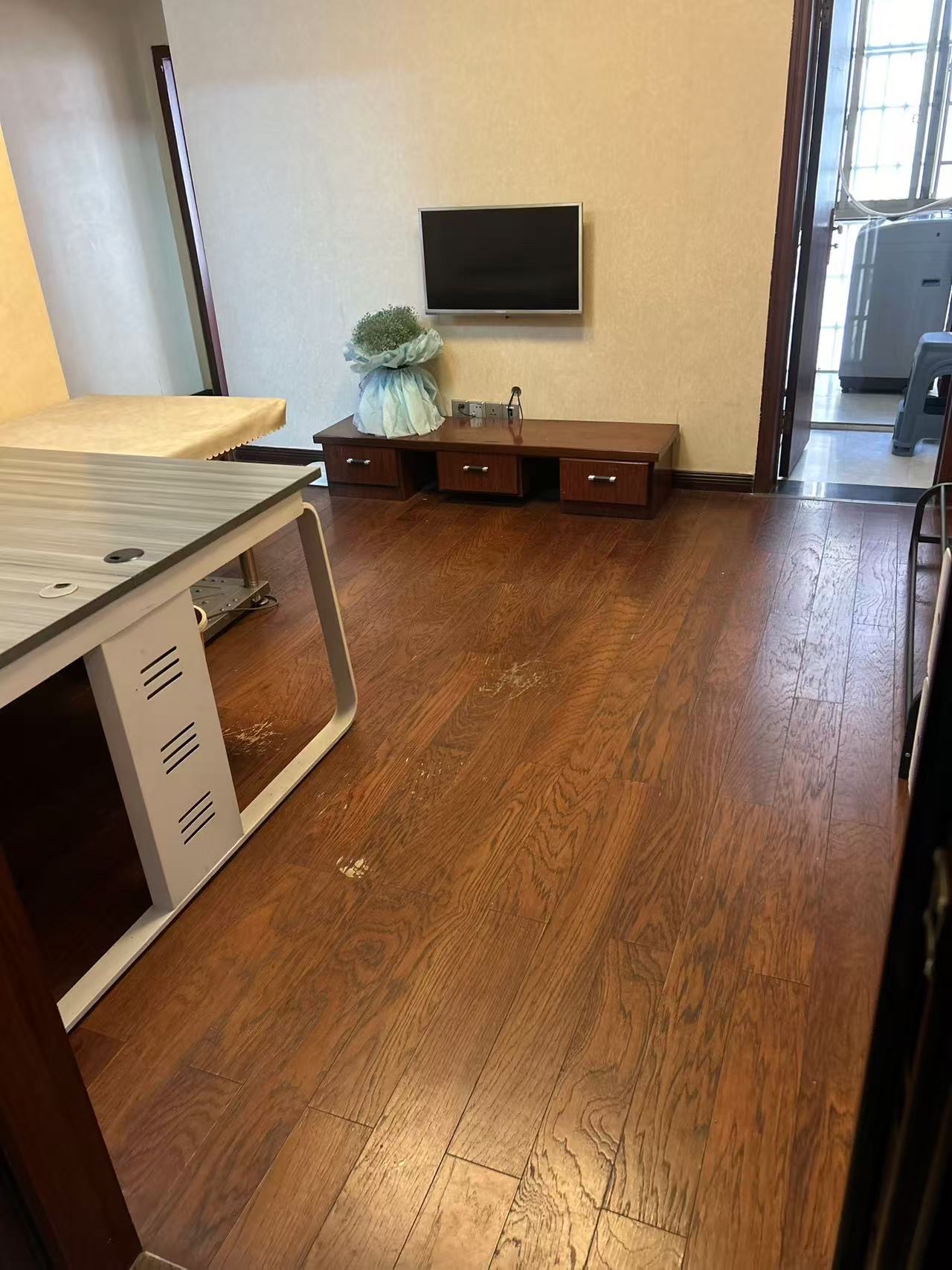 华湘贵府  1室1厅1卫    26.8万