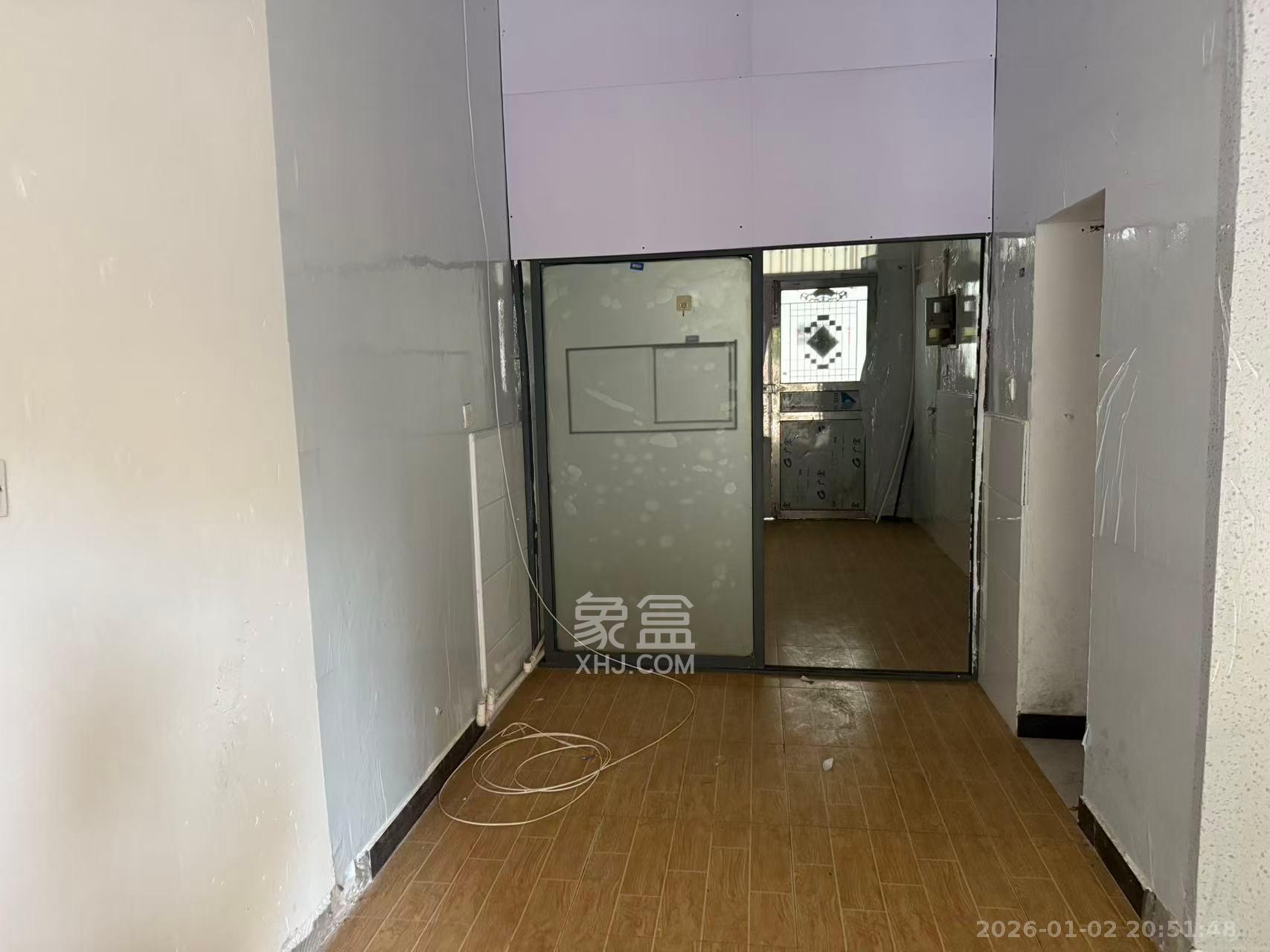 福城社区22片、23片安置小区   41.0㎡      1200.0元/月室内图