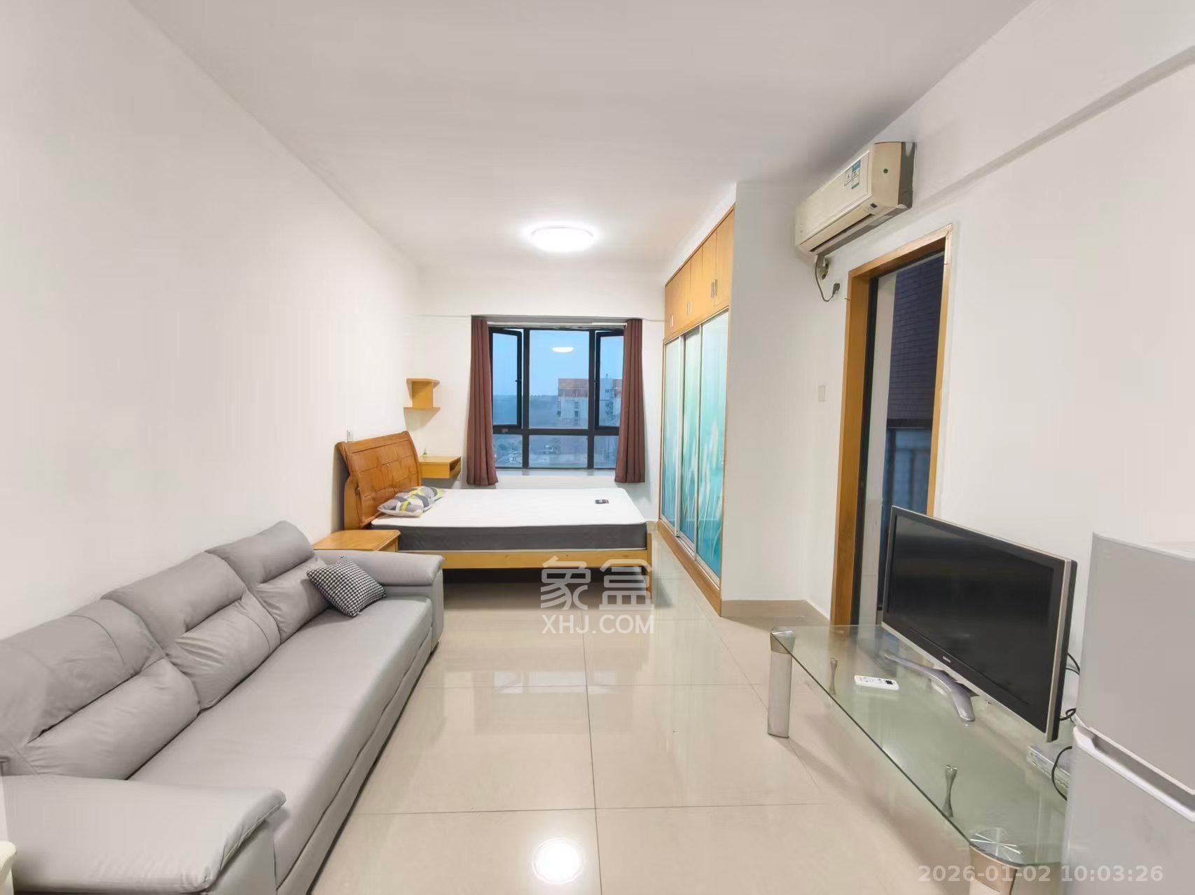 兴威帕克水岸  1室1厅1卫    1300.0元/月