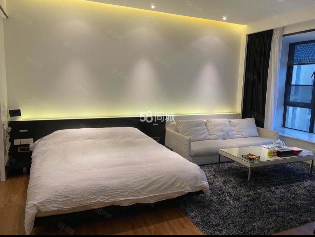 绿地海长流五期（绿地缤纷城）  1室1厅1卫    78.0万