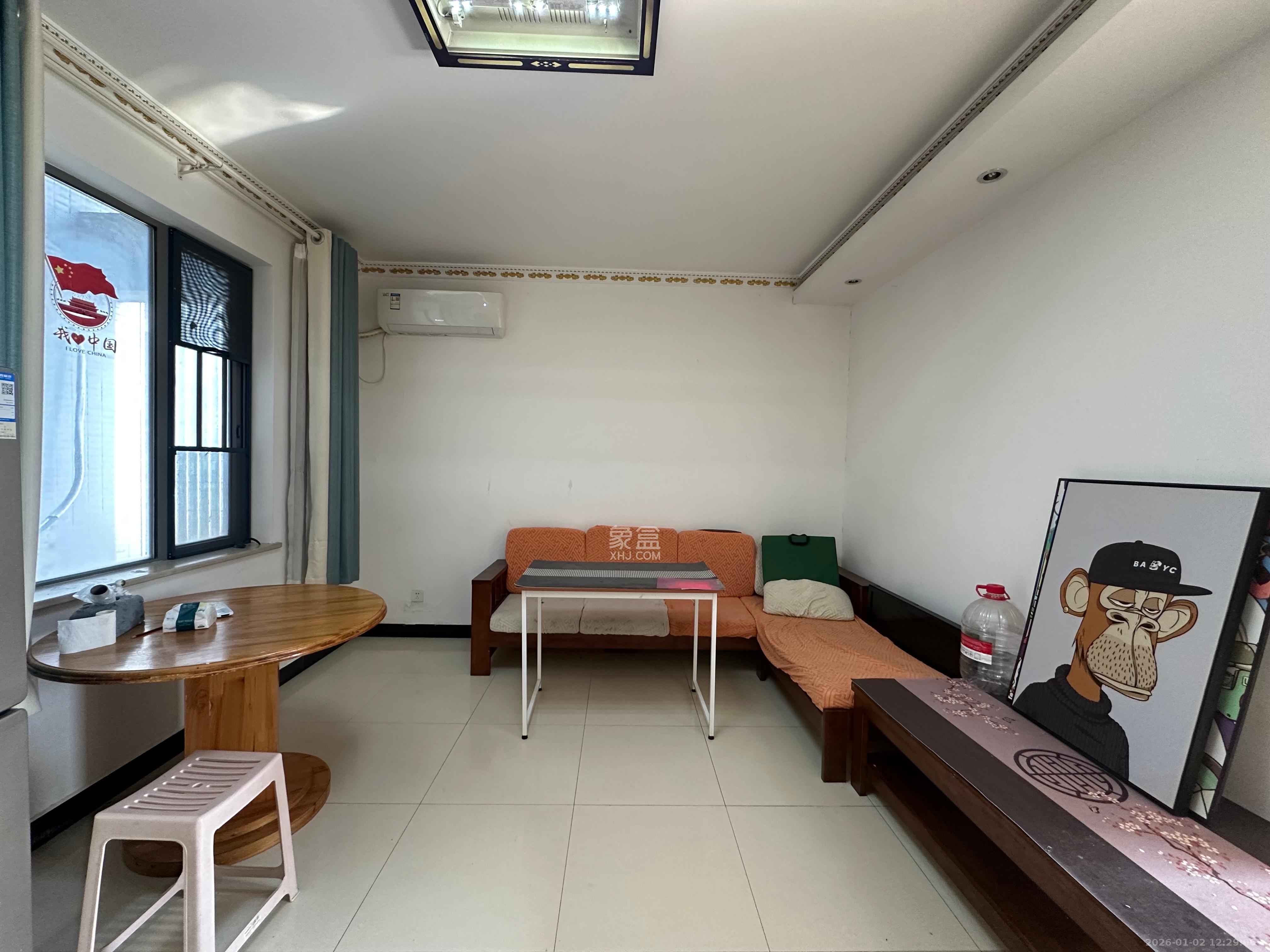 建鸿达华都（华都小户型及大华写字楼）  2室1厅1卫    2500.0元/月