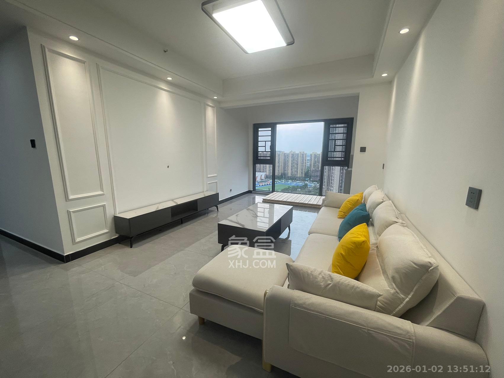 阳光城尚东湾愉景苑  3室2厅1卫    2400.0元/月