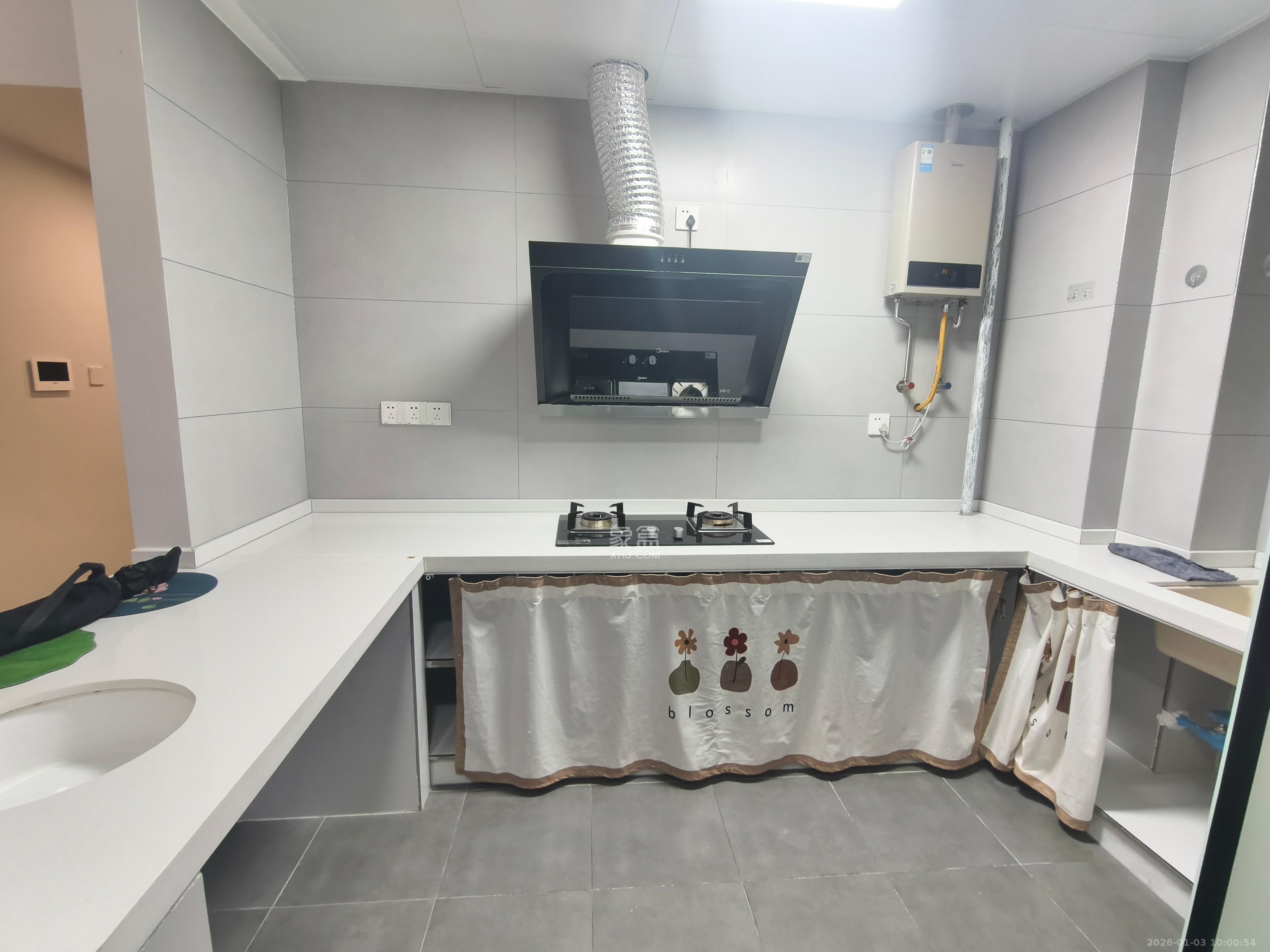 明发阅江悦府二期  2室1厅1卫    2000.0元/月