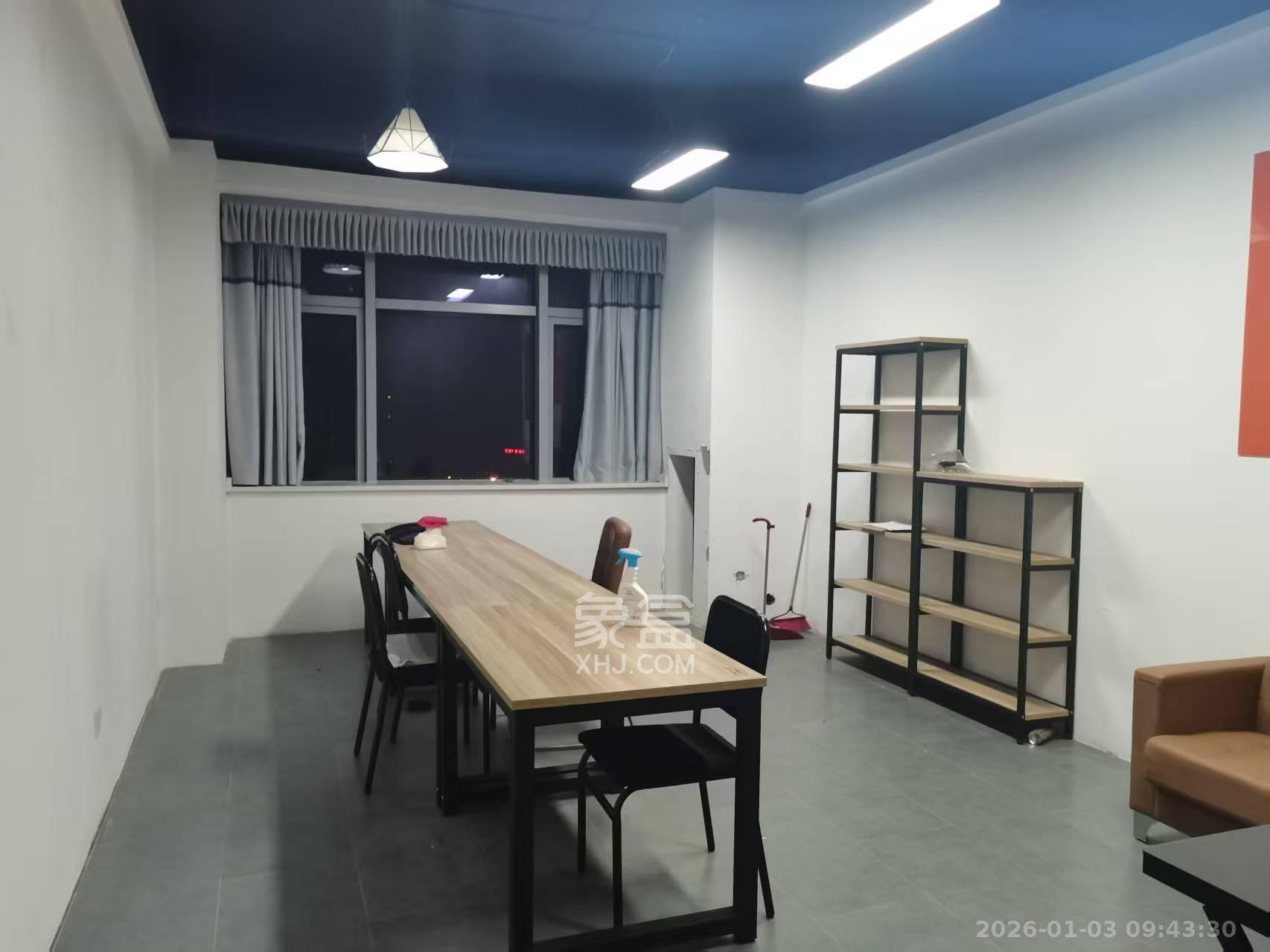 奥克斯缔壹城   48.0㎡      1500.0元/月室内图