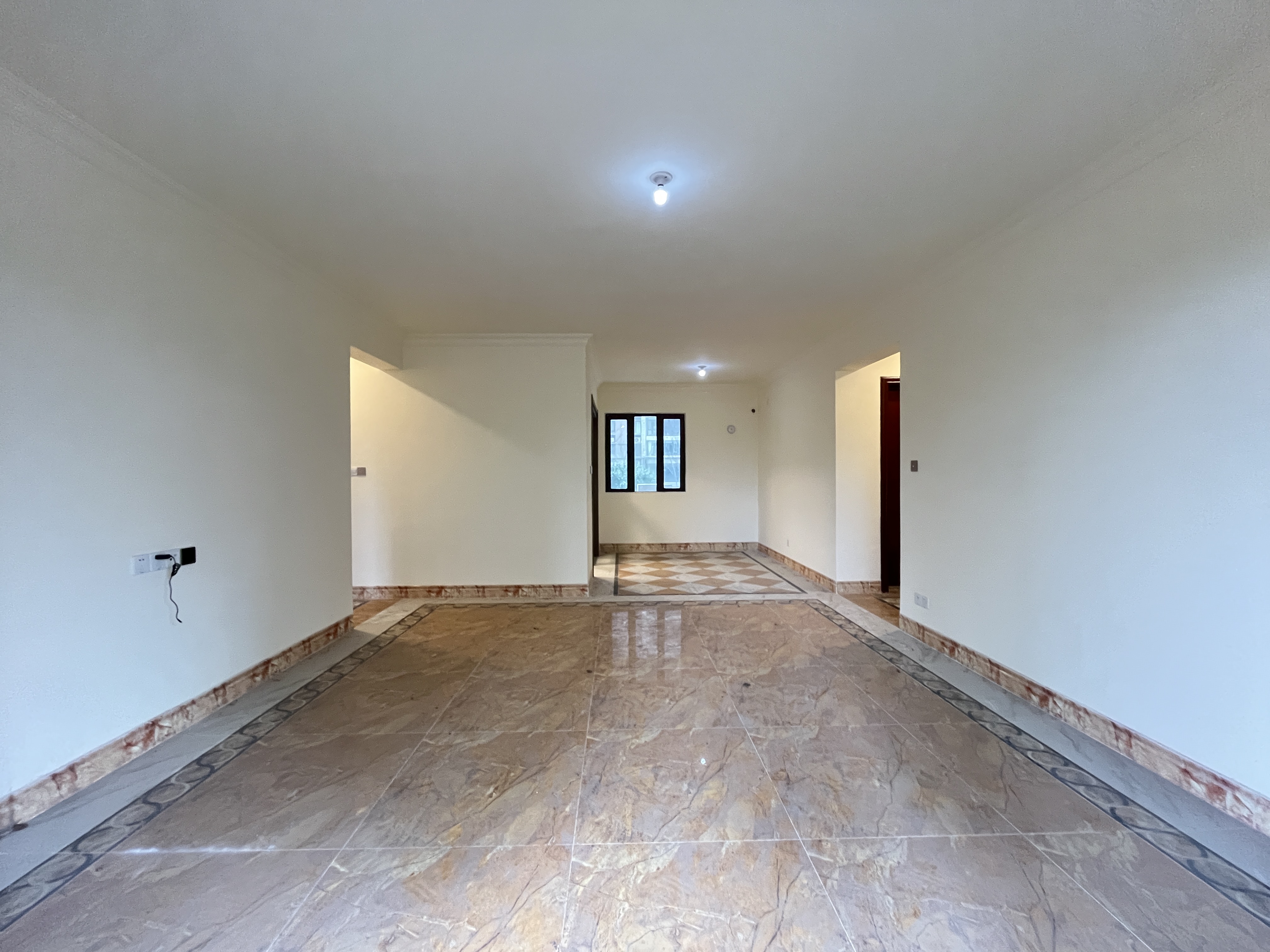 碧桂园豪园-二期  4室2厅2卫    75.8万