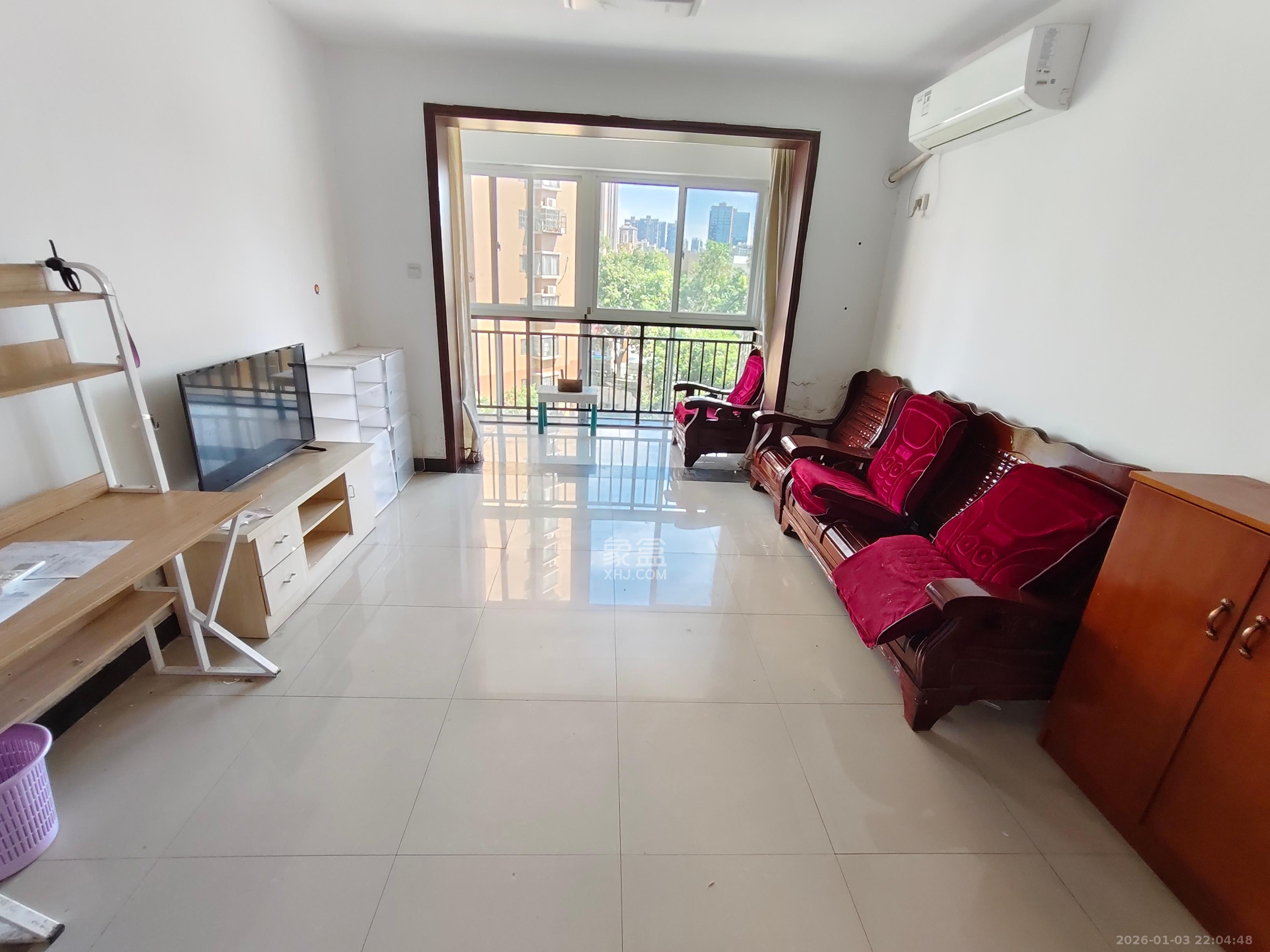 龙王港社区  2室2厅1卫    2000.0元/月