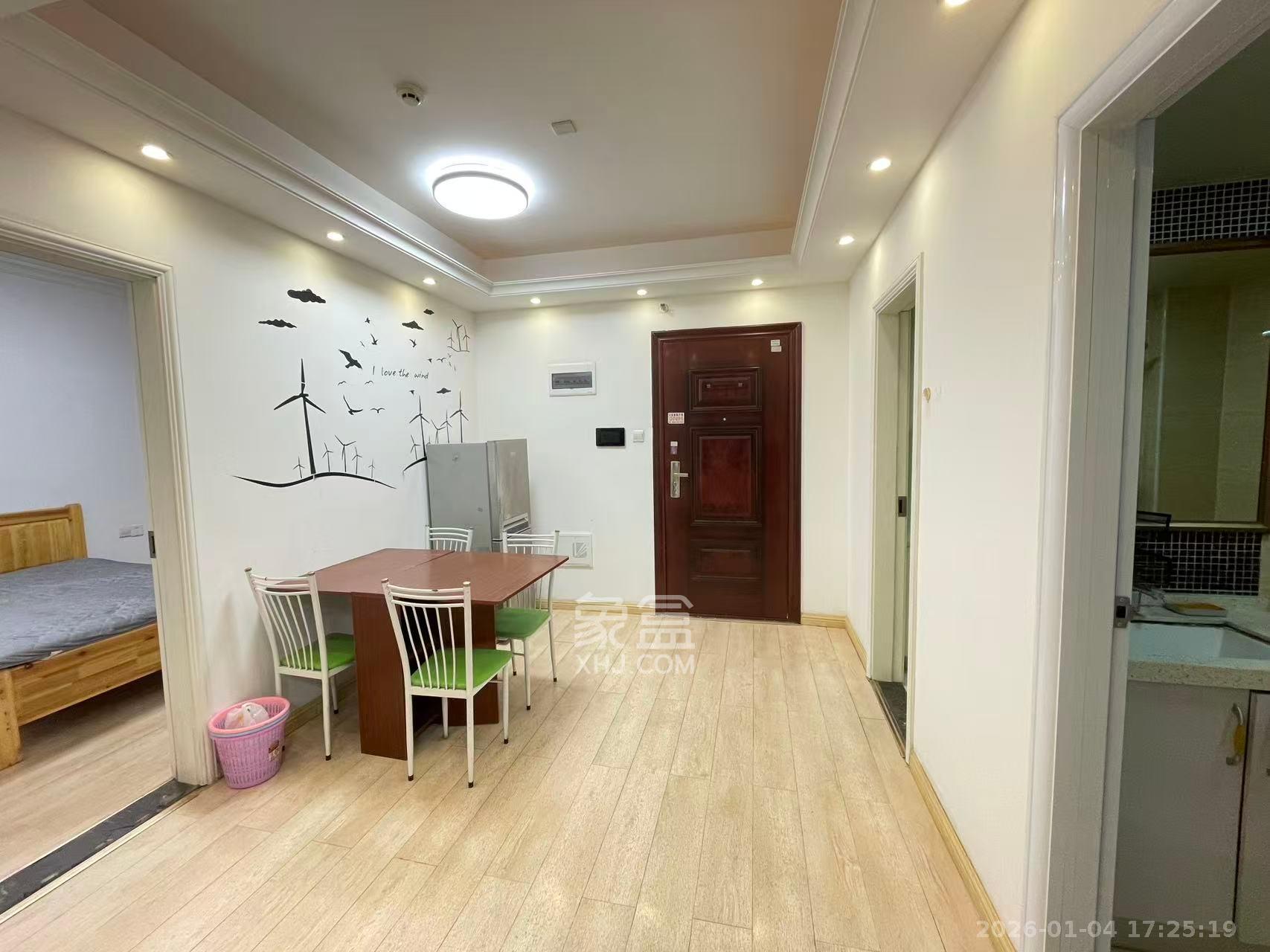 五江天街北区  1室1厅1卫    2200.0元/月