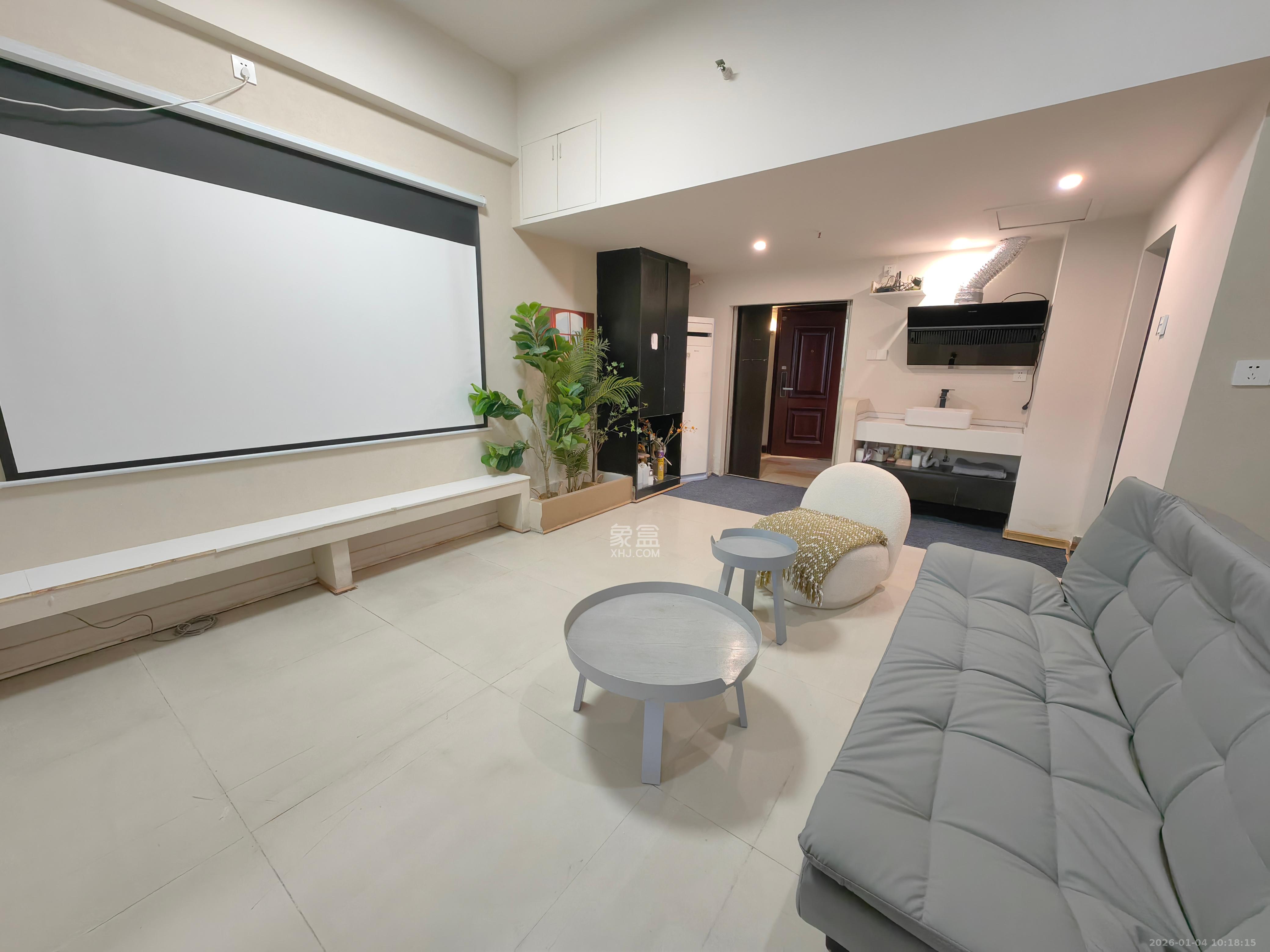 三角花园星城  2室1厅1卫    2400.0元/月