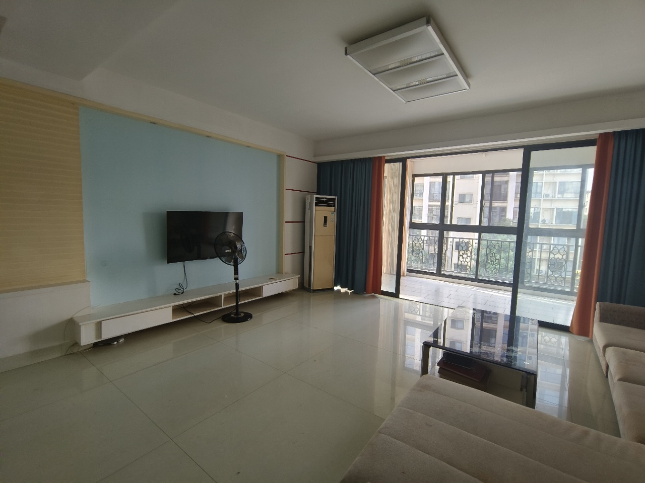 中核缇香名苑  3室2厅1卫    68.0万