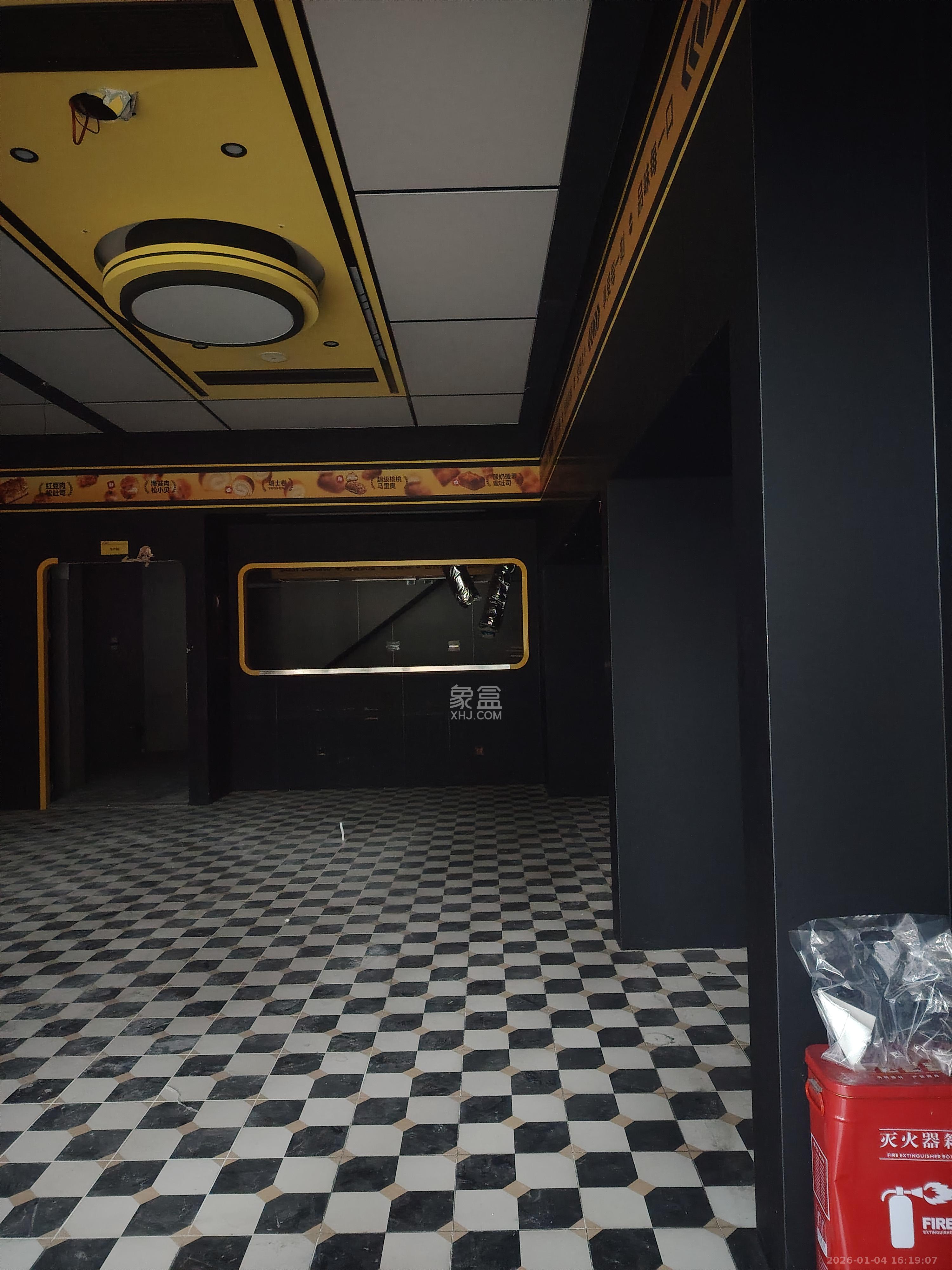 达美D6区   85.1㎡      16000.0元/月室内图