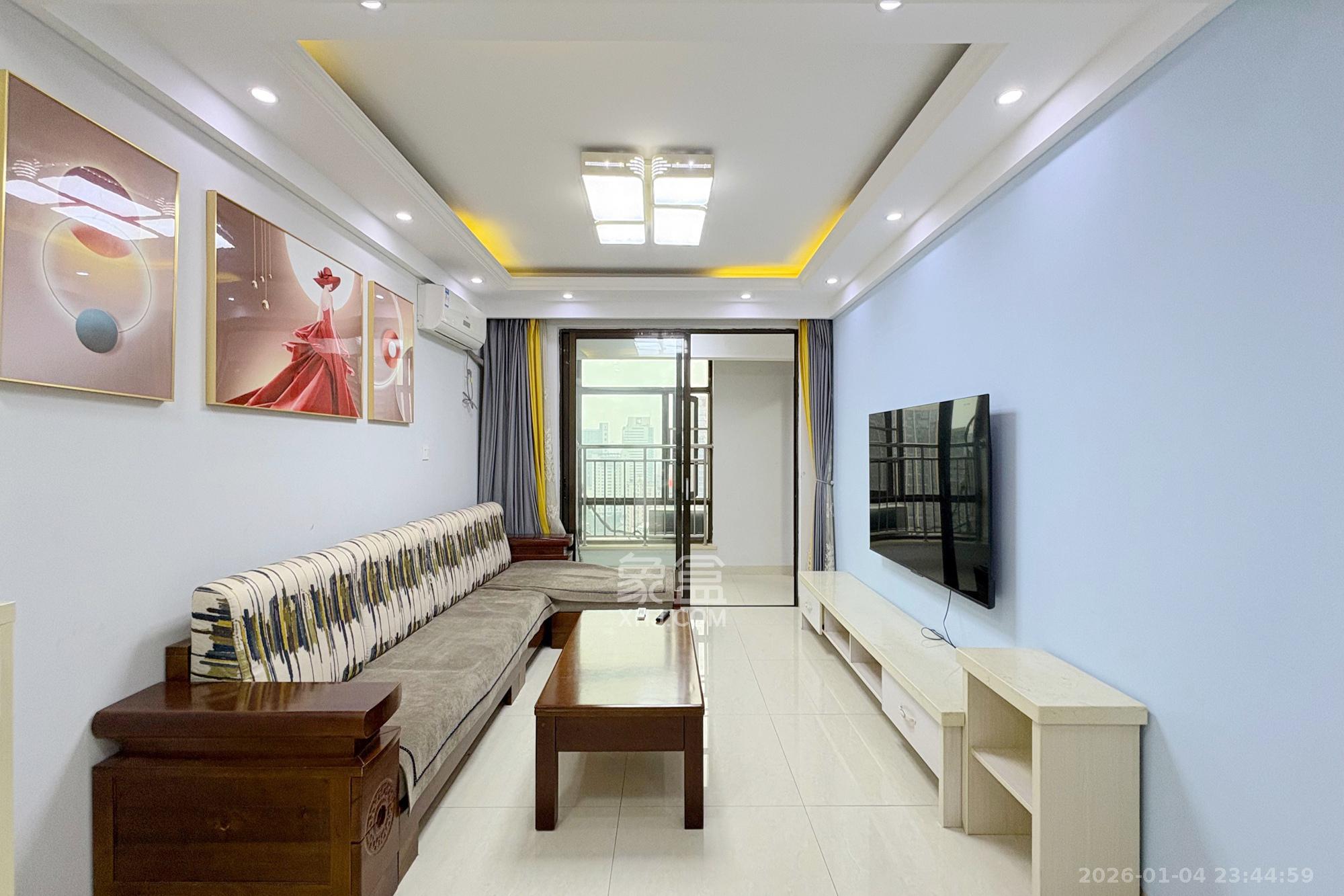 铂宫  2室2厅1卫    102.0万