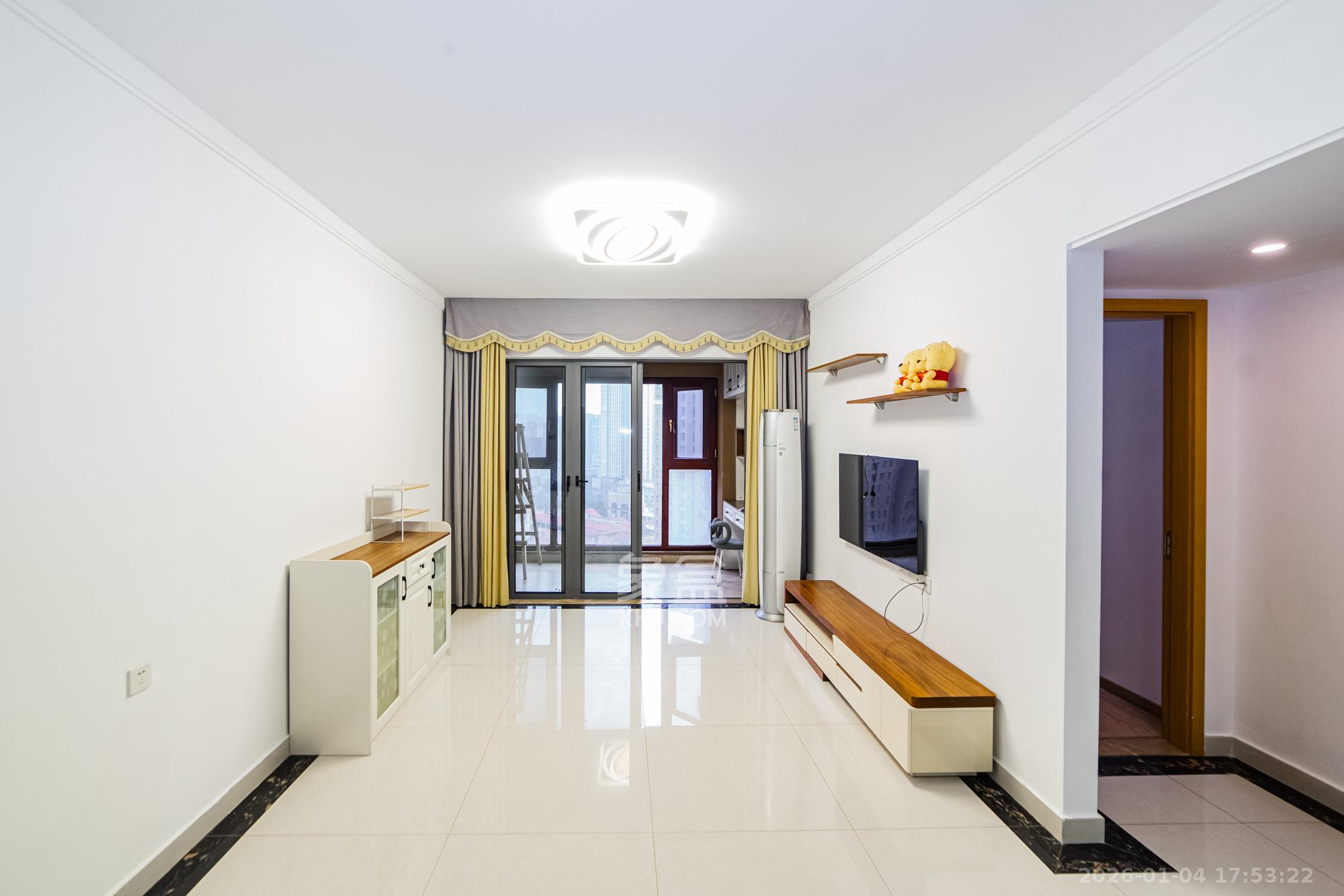 珠江郦城公园1号  3室2厅1卫    87.0万