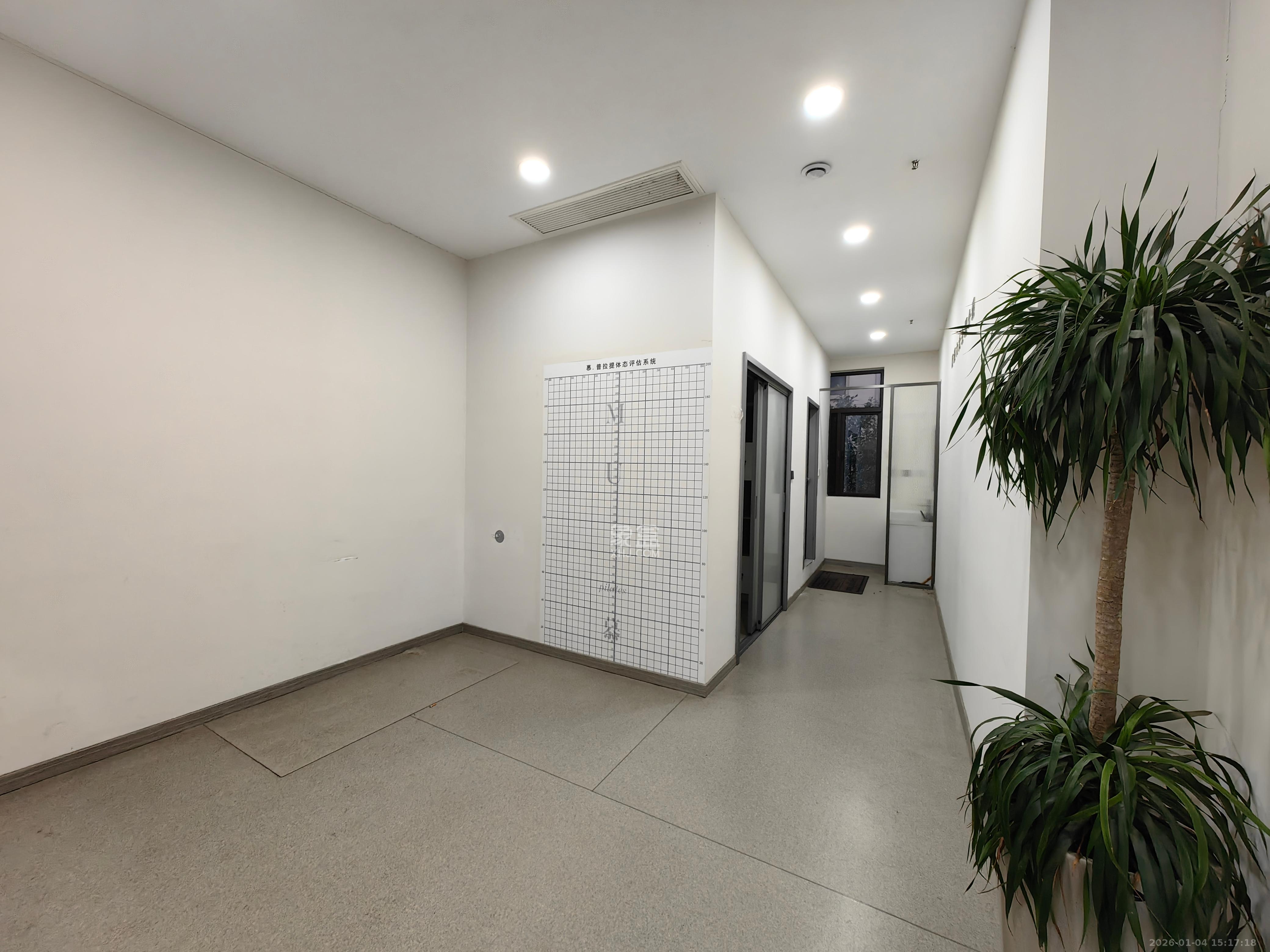 中交中央公园D3区   70.75㎡      9500.0元/月室内图