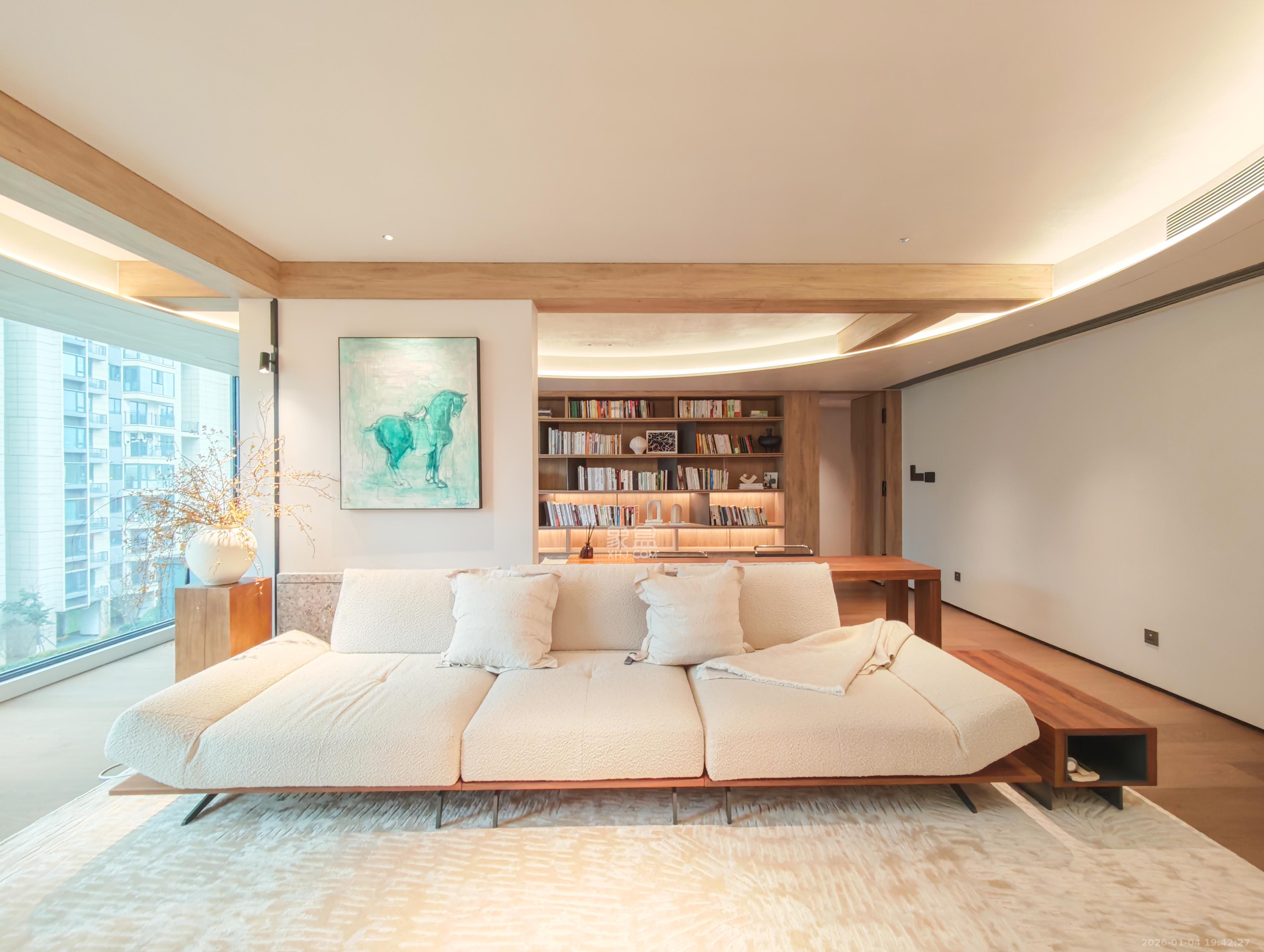 长房岭秀时代  4室2厅2卫    350.0万