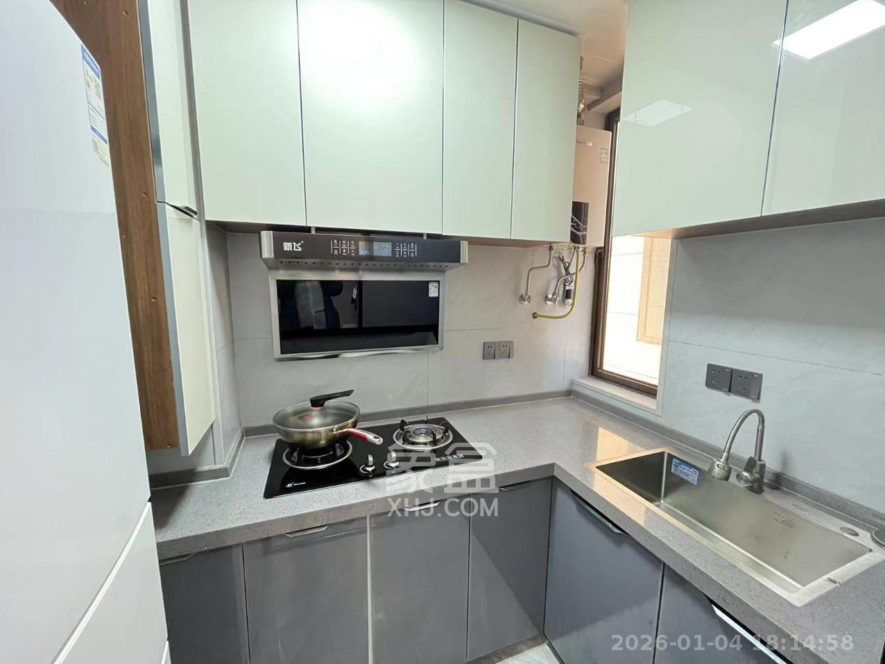 长房明宸府  2室1厅1卫    1800.0元/月