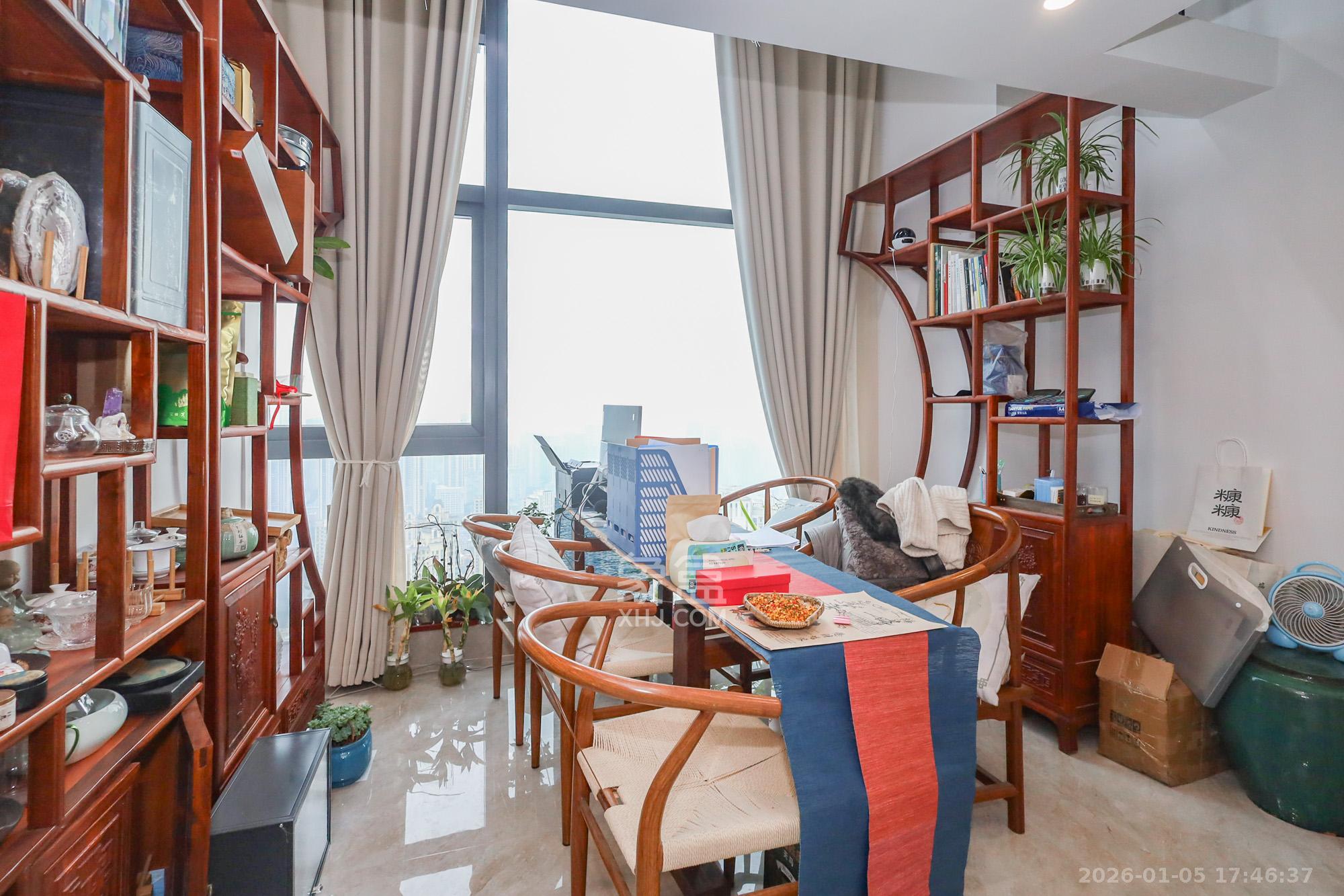 卓越中寰  2室1厅1卫    48.0万