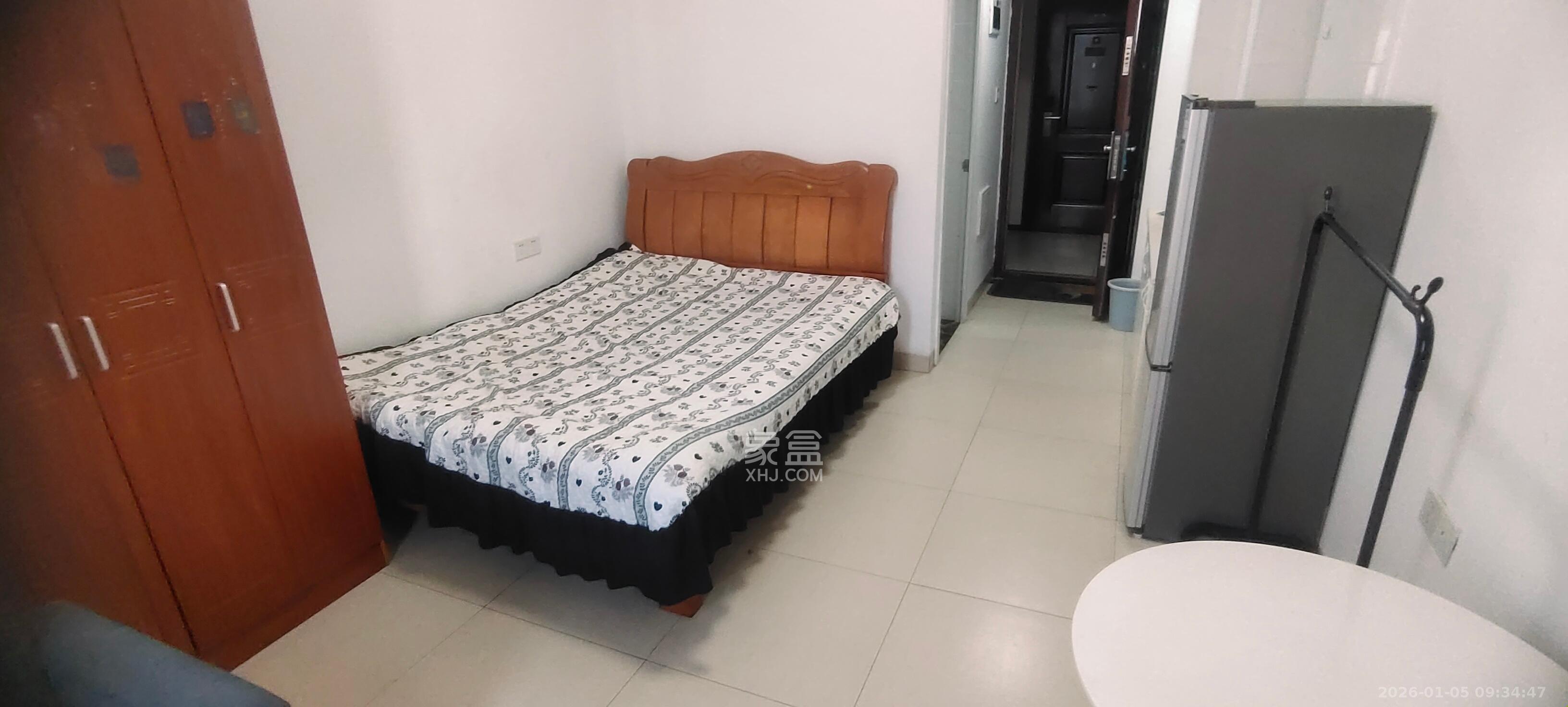 绿地之窗   32.0㎡      1000.0元/月室内图