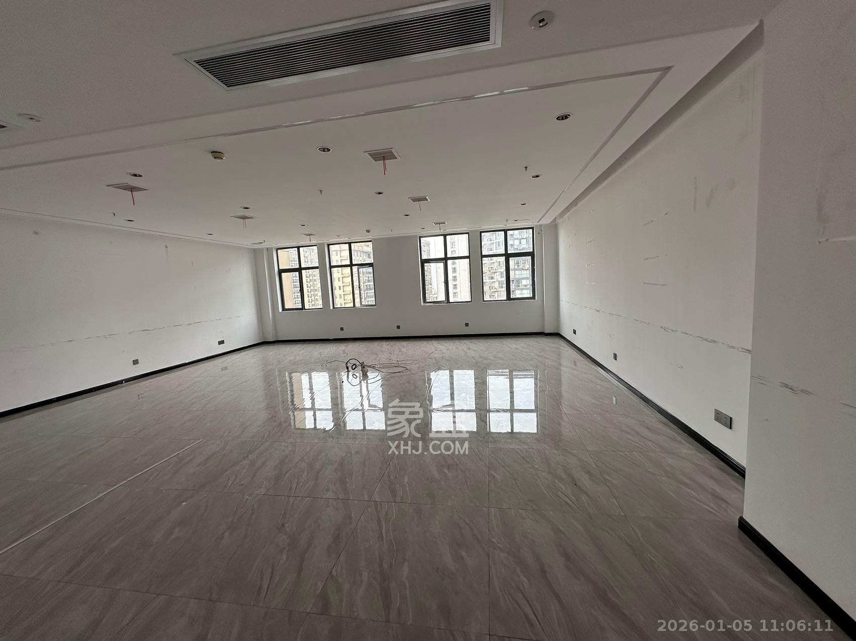 英维创新大厦   1343.7㎡      64500.0元/月室内图