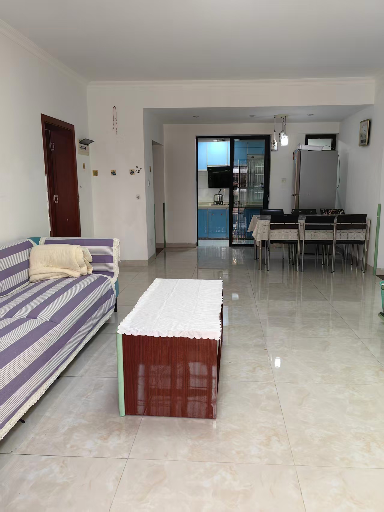 时代城（永秀花园一期）  4室2厅2卫    1800.0元/月