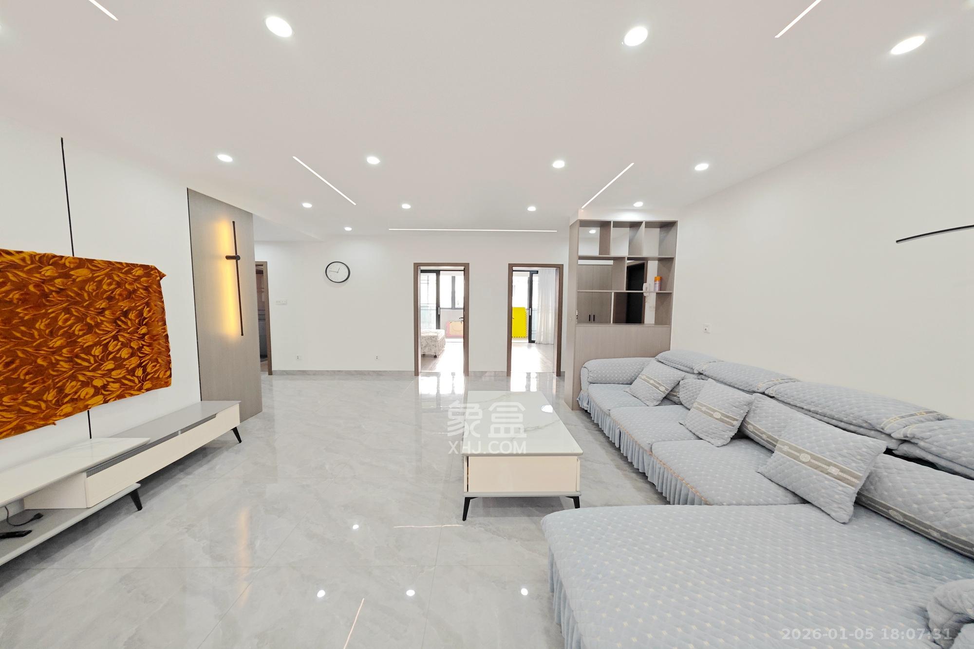 金地社区  3室2厅2卫    68.0万