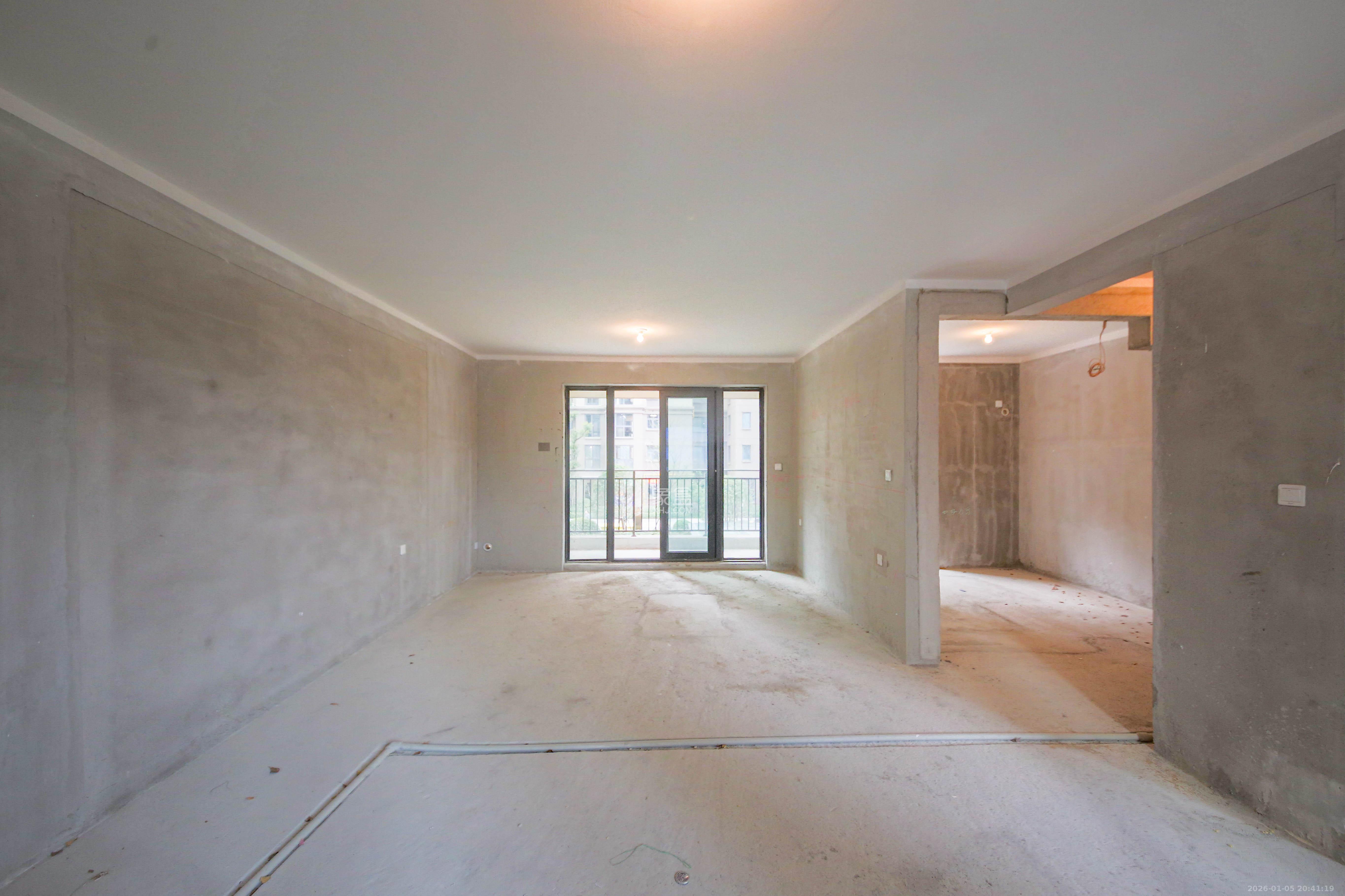 中建钰和城CL区  4室2厅2卫    170.0万