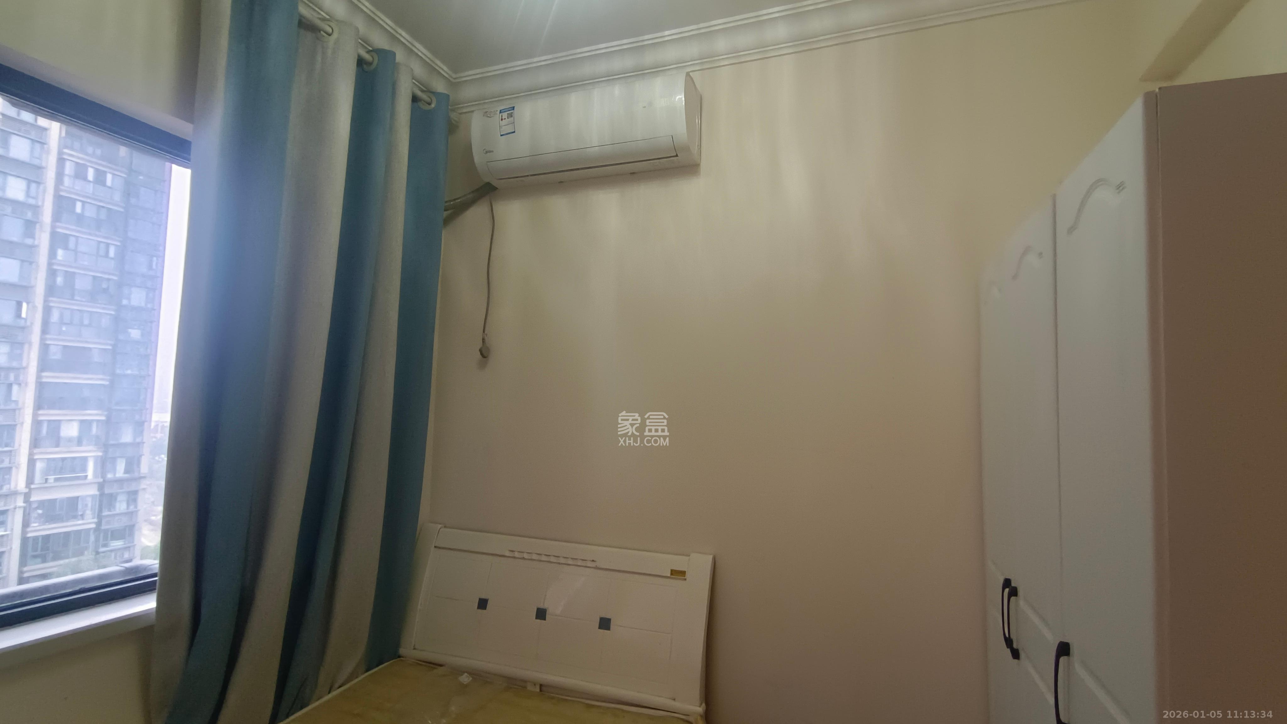 恒大御景半岛锦绣苑  3室2厅1卫    2400.0元/月