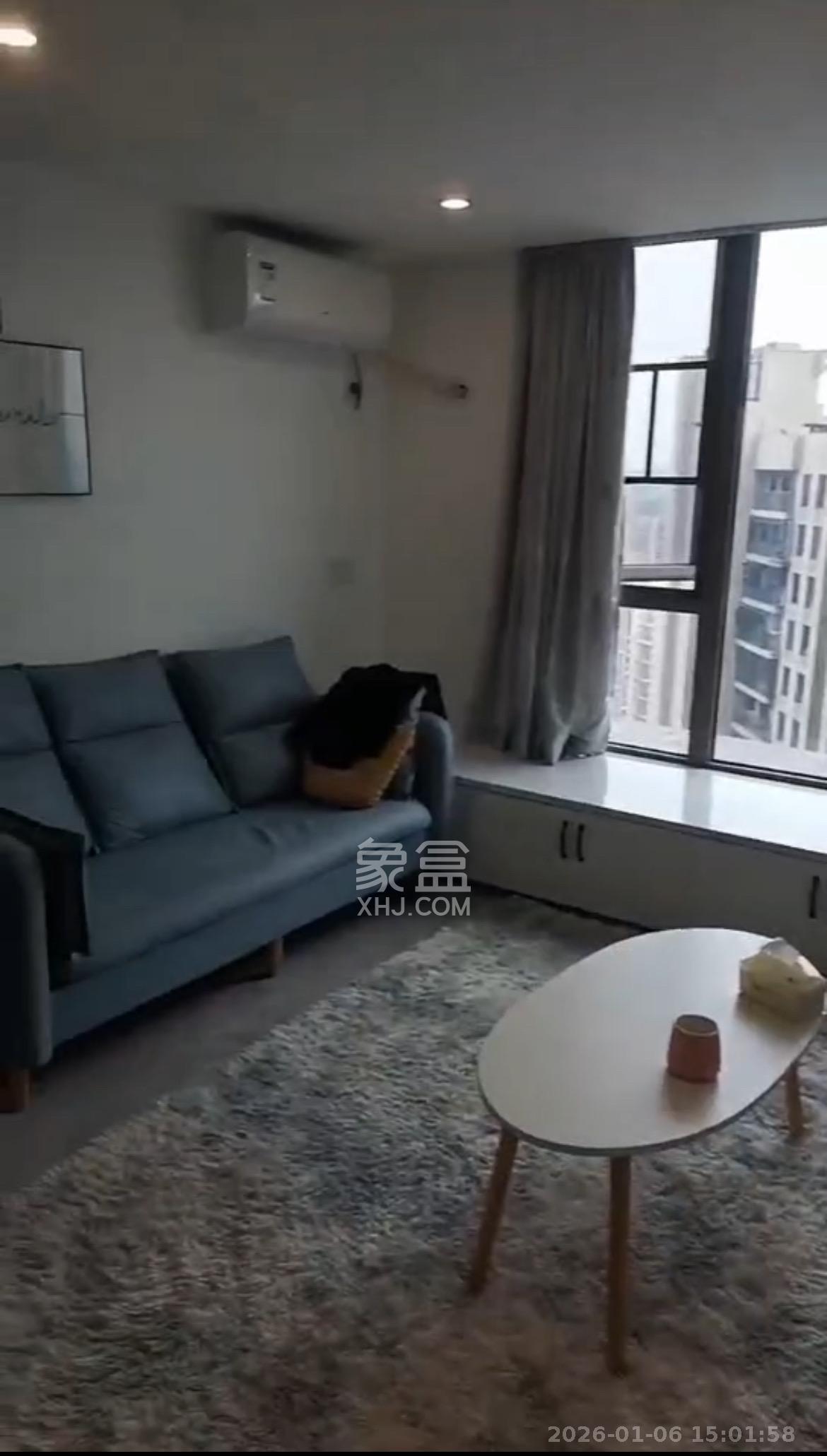 梅溪湖金茂湾  2室1厅1卫    2000.0元/月