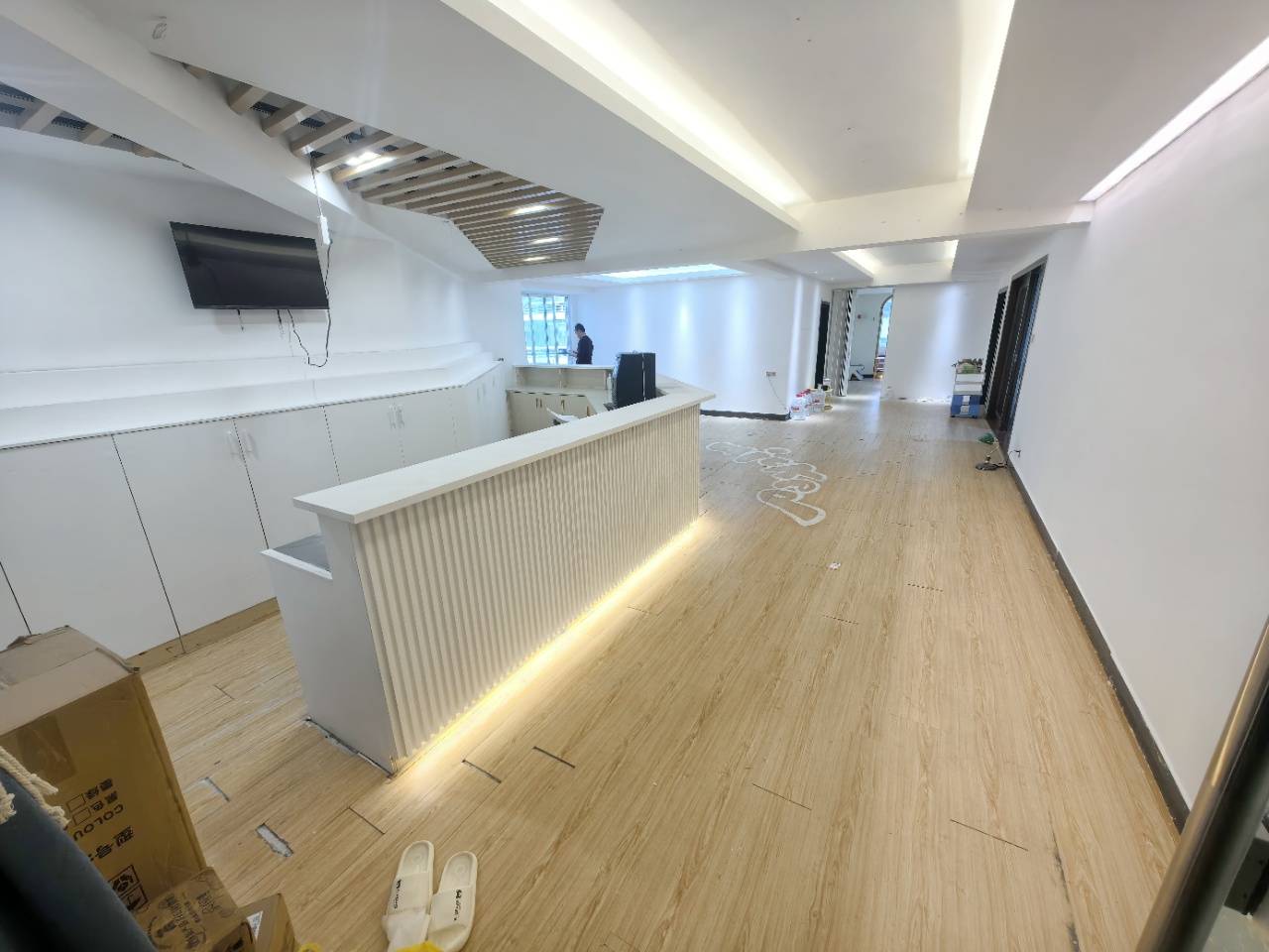 中盐大厦  3室1厅1卫    117.0万