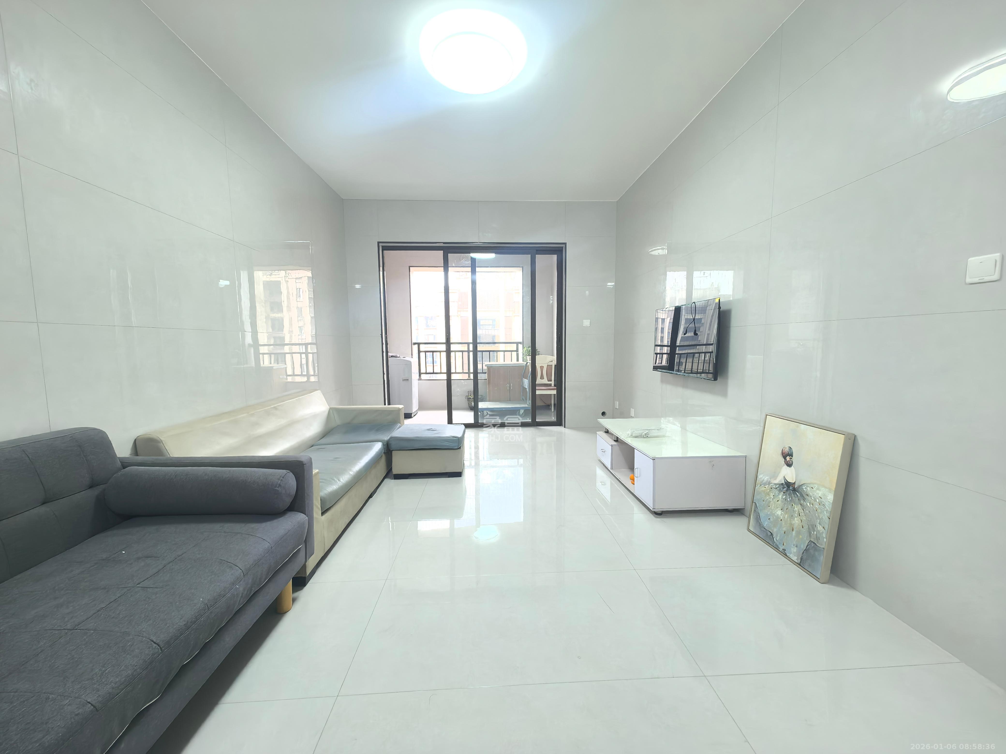 阳光城尚东湾青云苑  3室2厅1卫    2200.0元/月