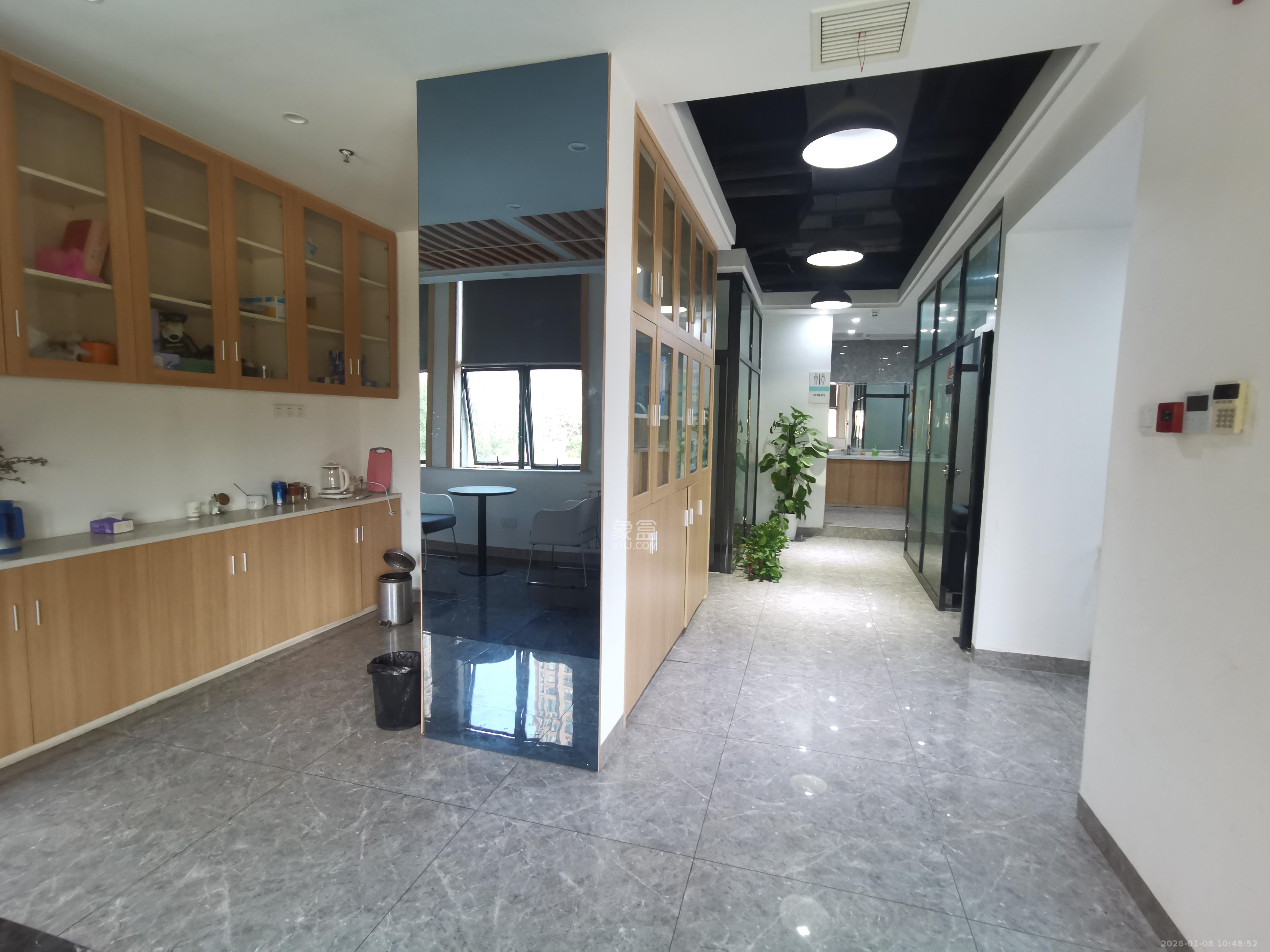 三一街区   400.0㎡      20000.0元/月室内图