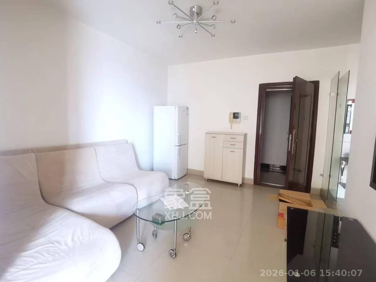 芙蓉公馆  1室1厅1卫    2000.0元/月