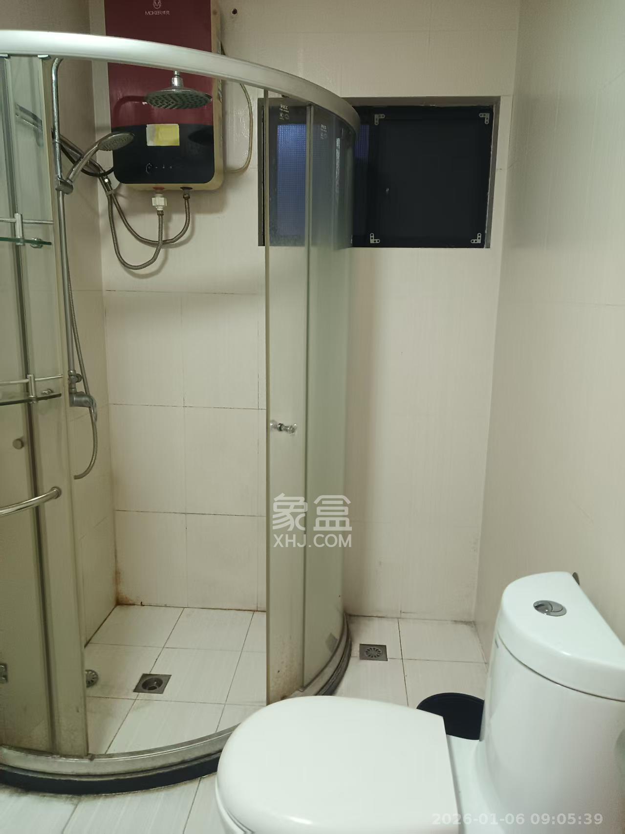 霞光山庄北苑 3室2厅2卫 1800.0元/月 霞光山庄北苑 3室2厅2卫 1800.0元/月室内图