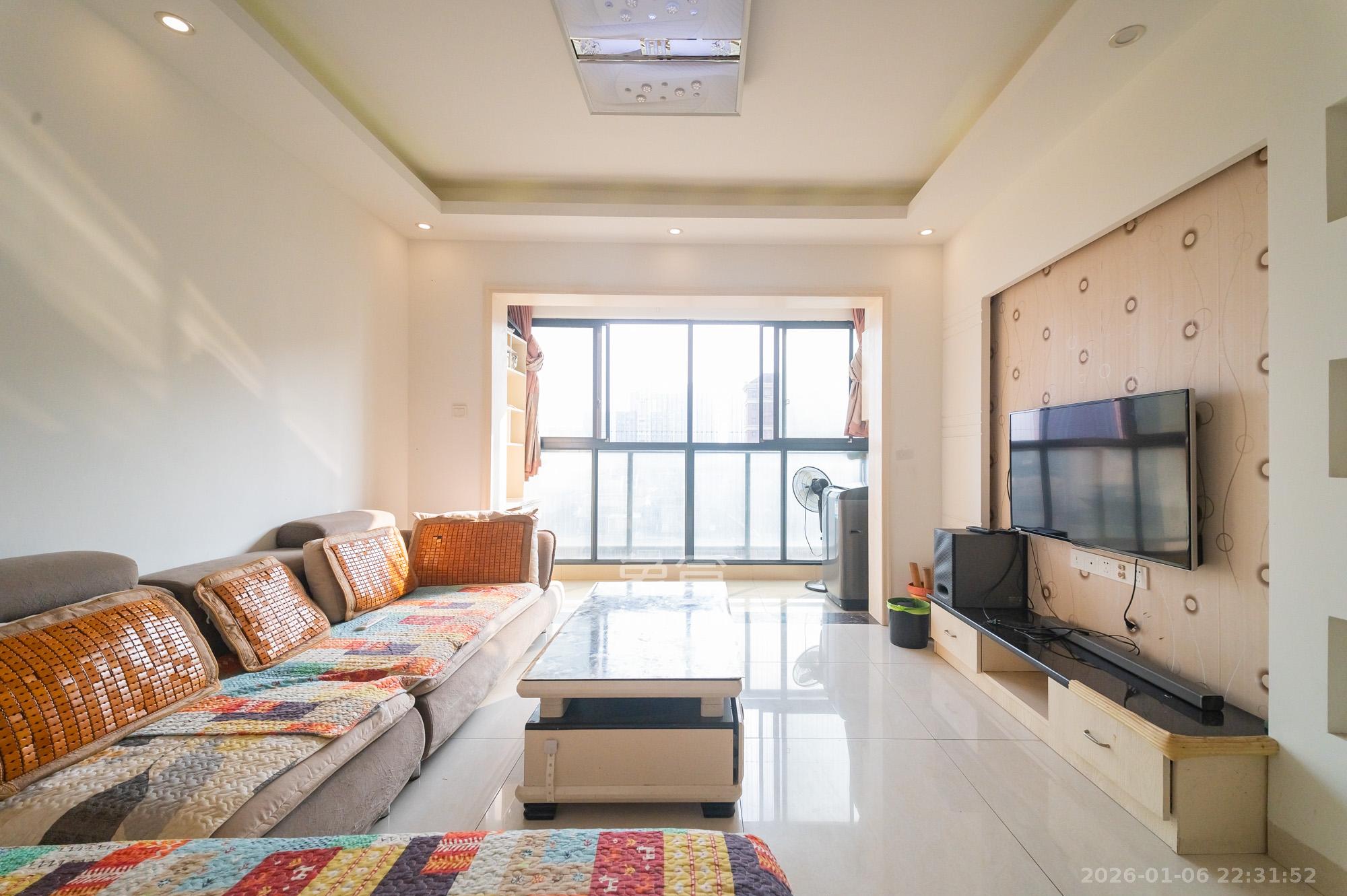 蓝山郡  2室2厅1卫    58.8万