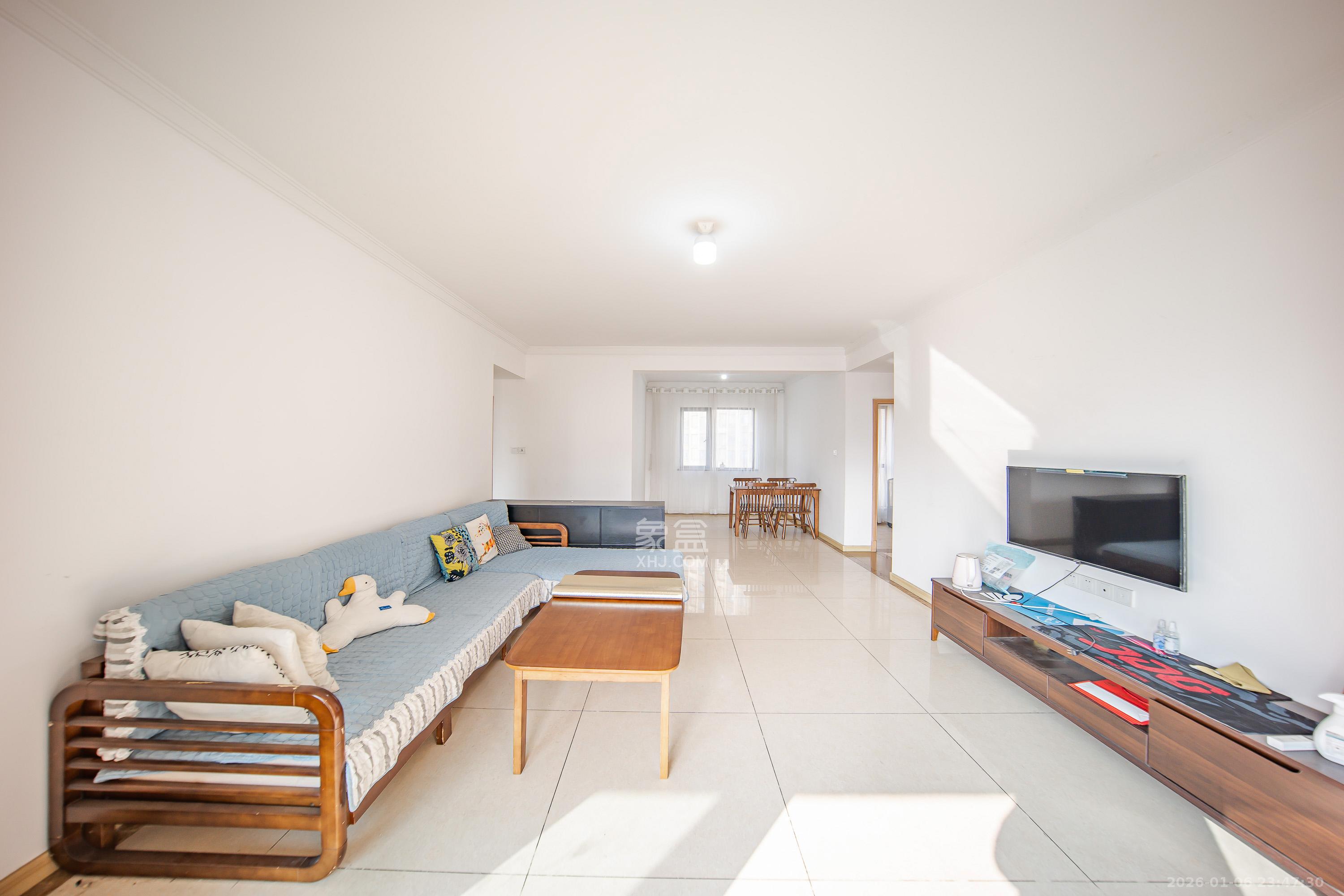 兰亭湾畔  4室2厅2卫    140.0万