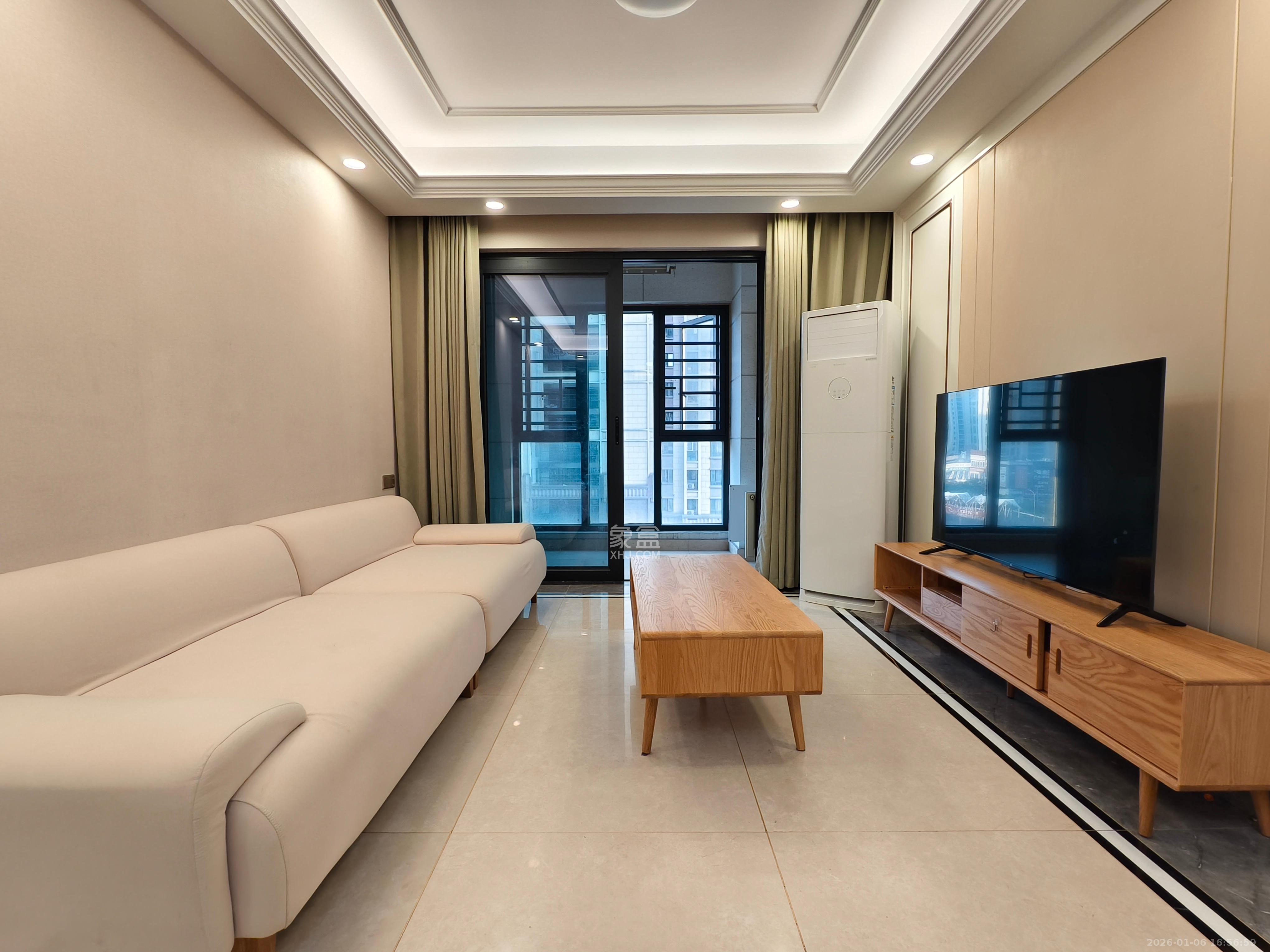 中海梅溪湖壹号  3室2厅1卫    3500.0元/月